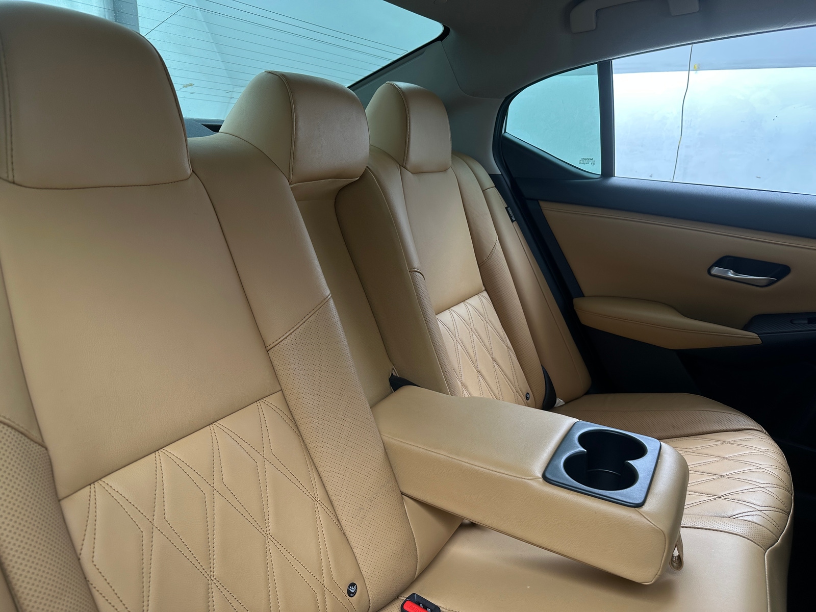 Thumbnail: 2020 Nissan Sentra - 6