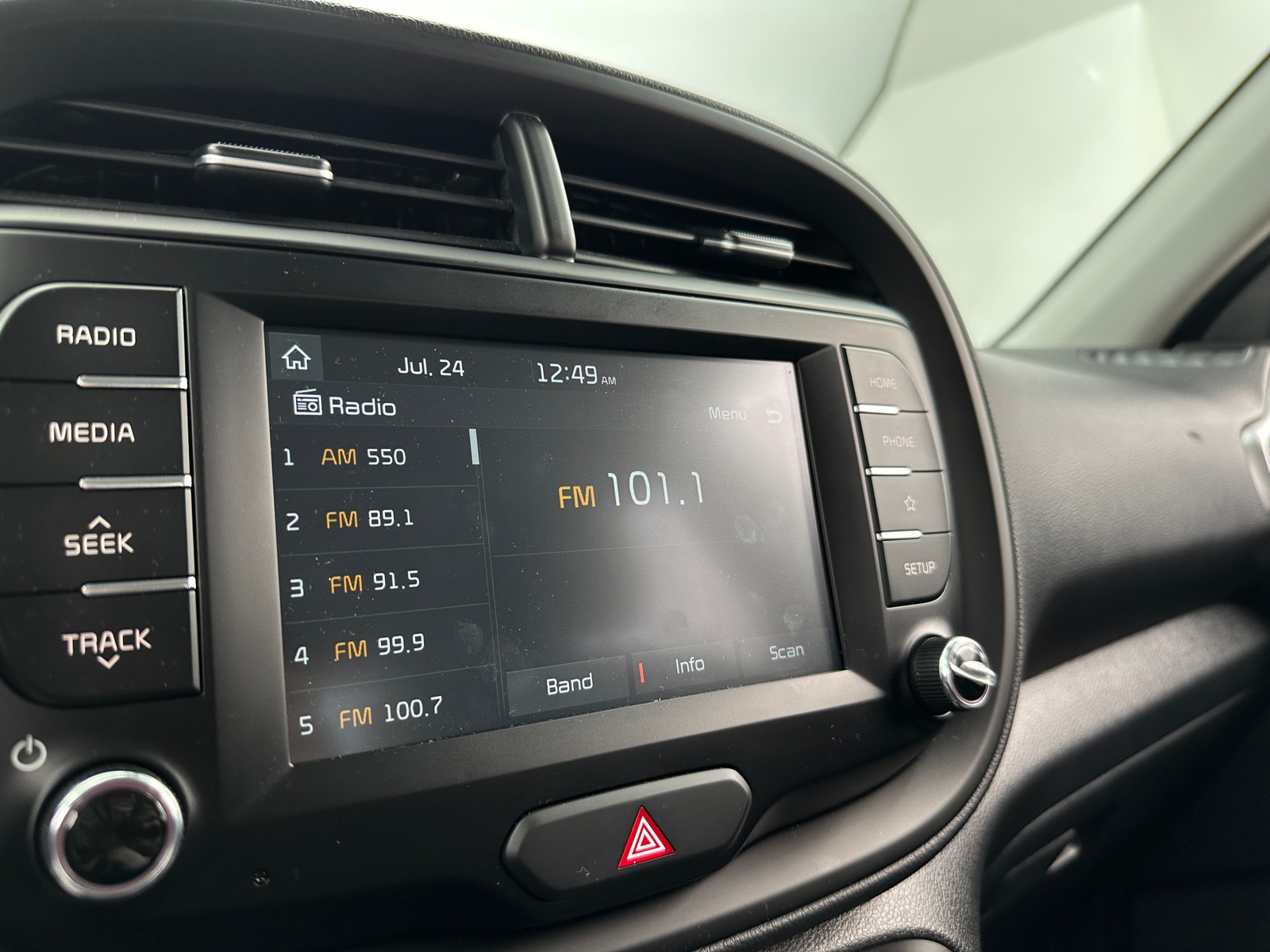 Thumbnail: 2021 Kia Soul - 4