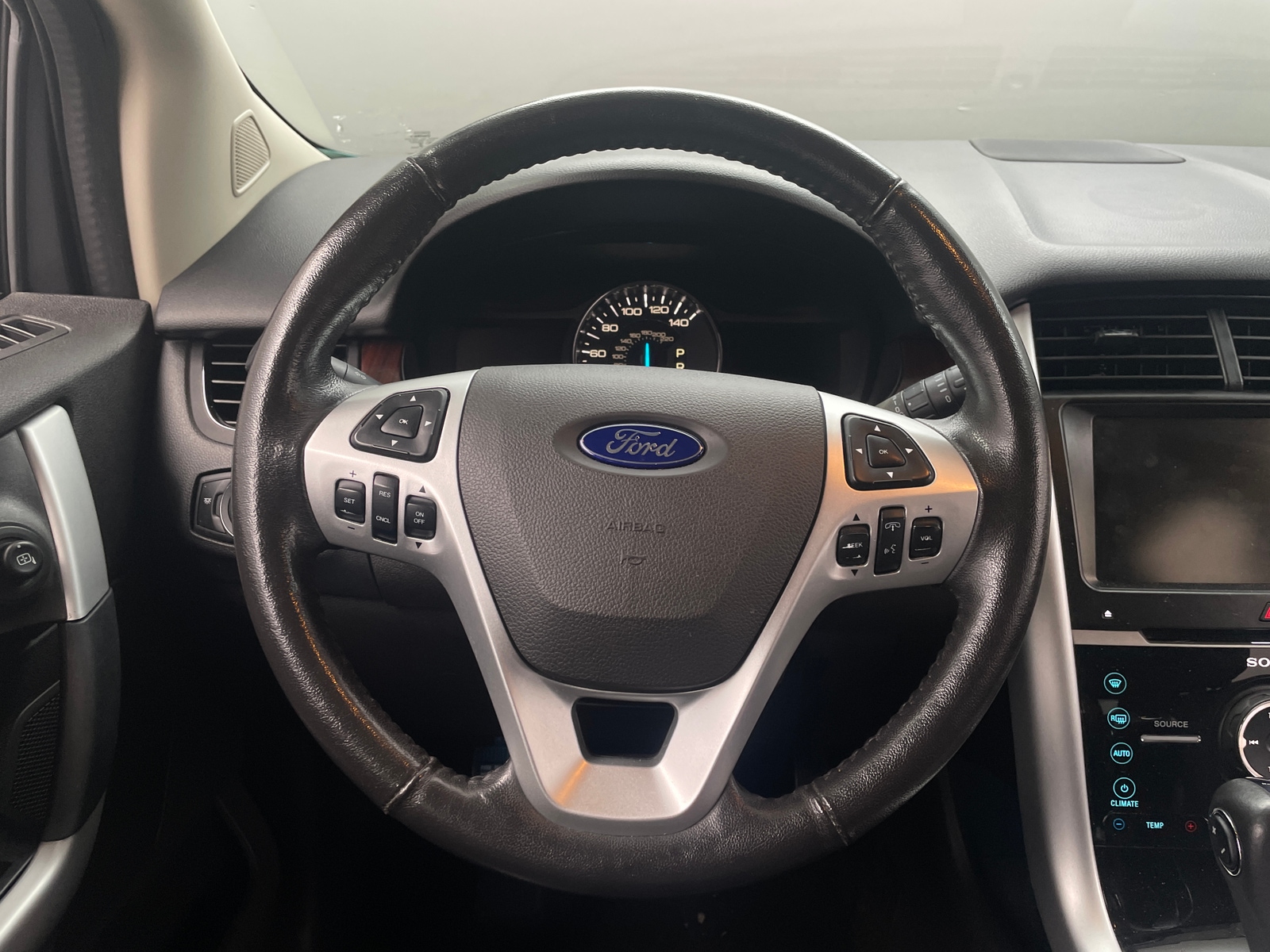 Thumbnail: 2014 Ford Edge - 4