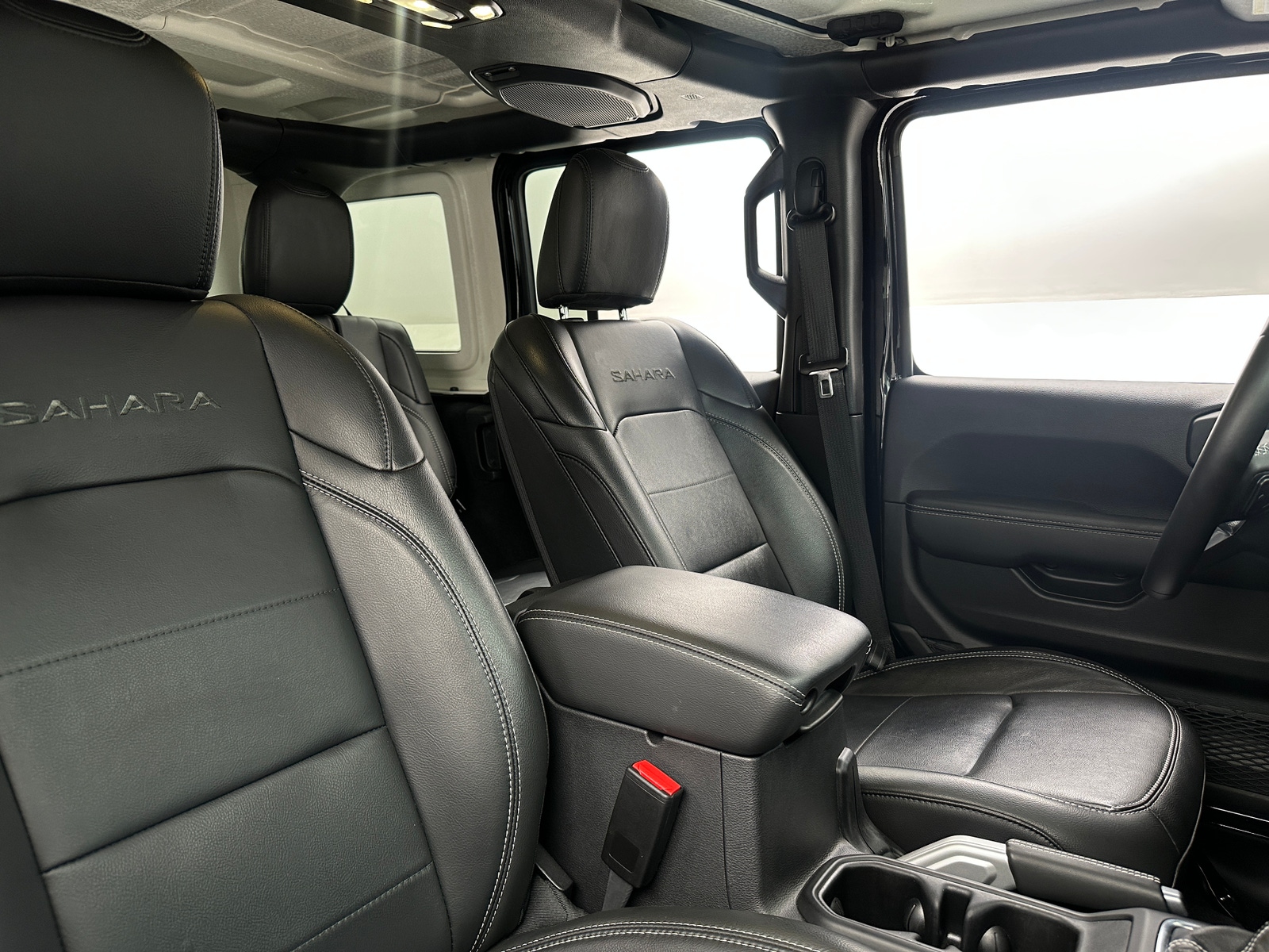 Thumbnail: 2022 Jeep Wrangler - 2