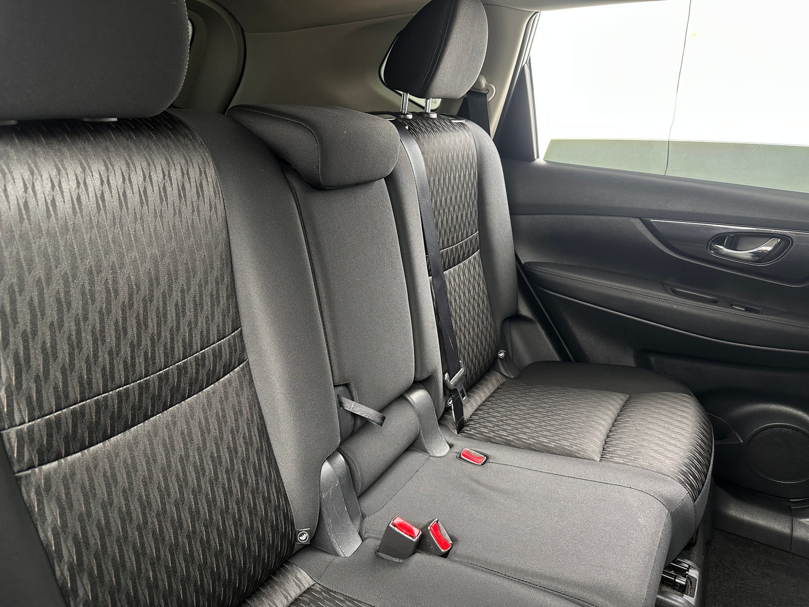 Thumbnail: 2018 Nissan Rogue - 6