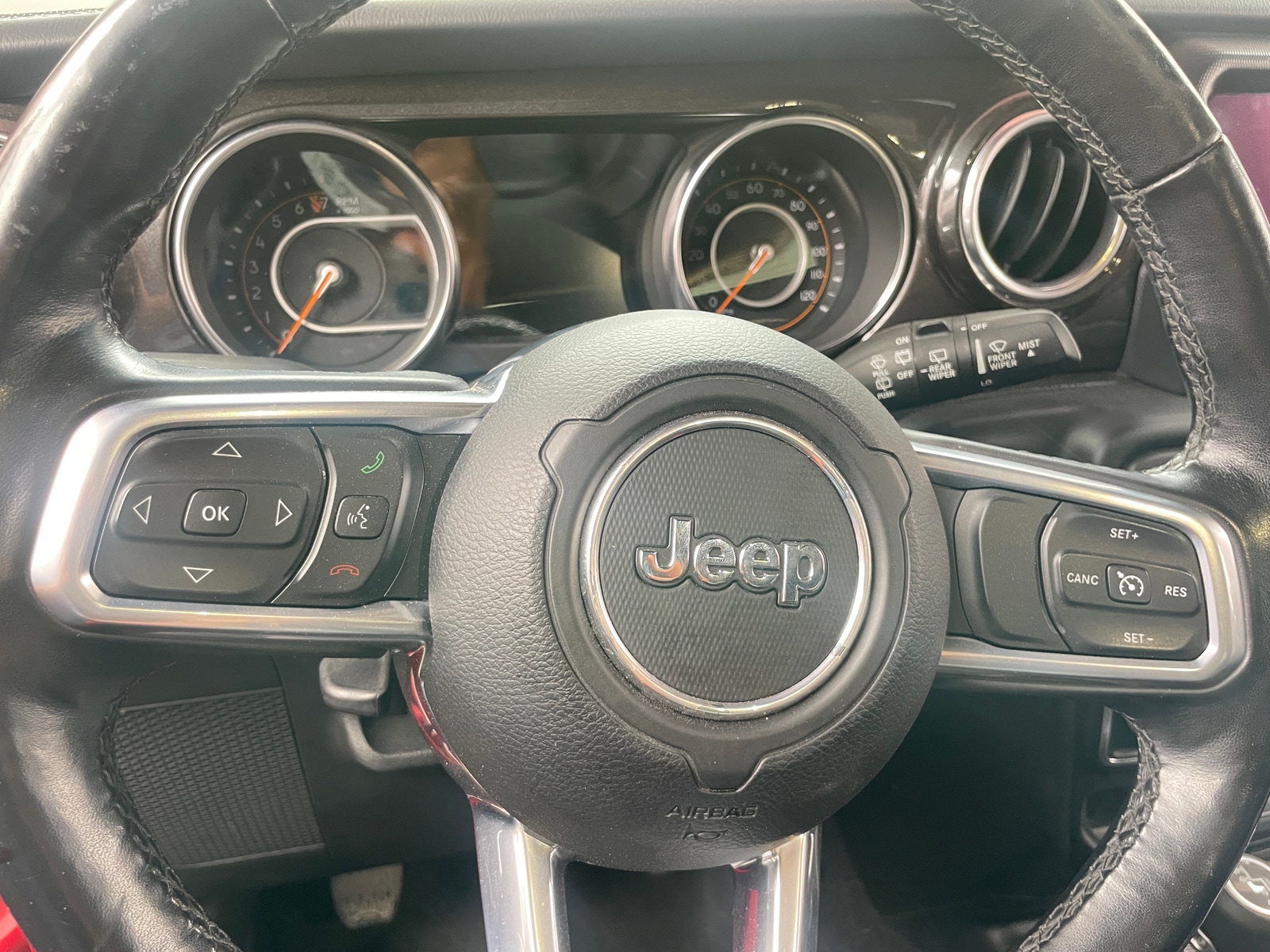 Thumbnail: 2019 Jeep Wrangler - 4