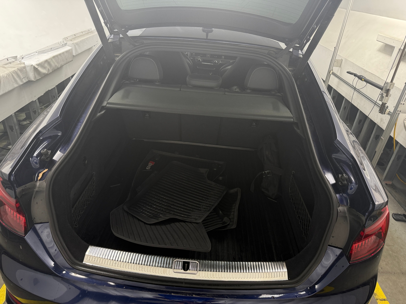 Thumbnail: 2019 Audi S5 - 6