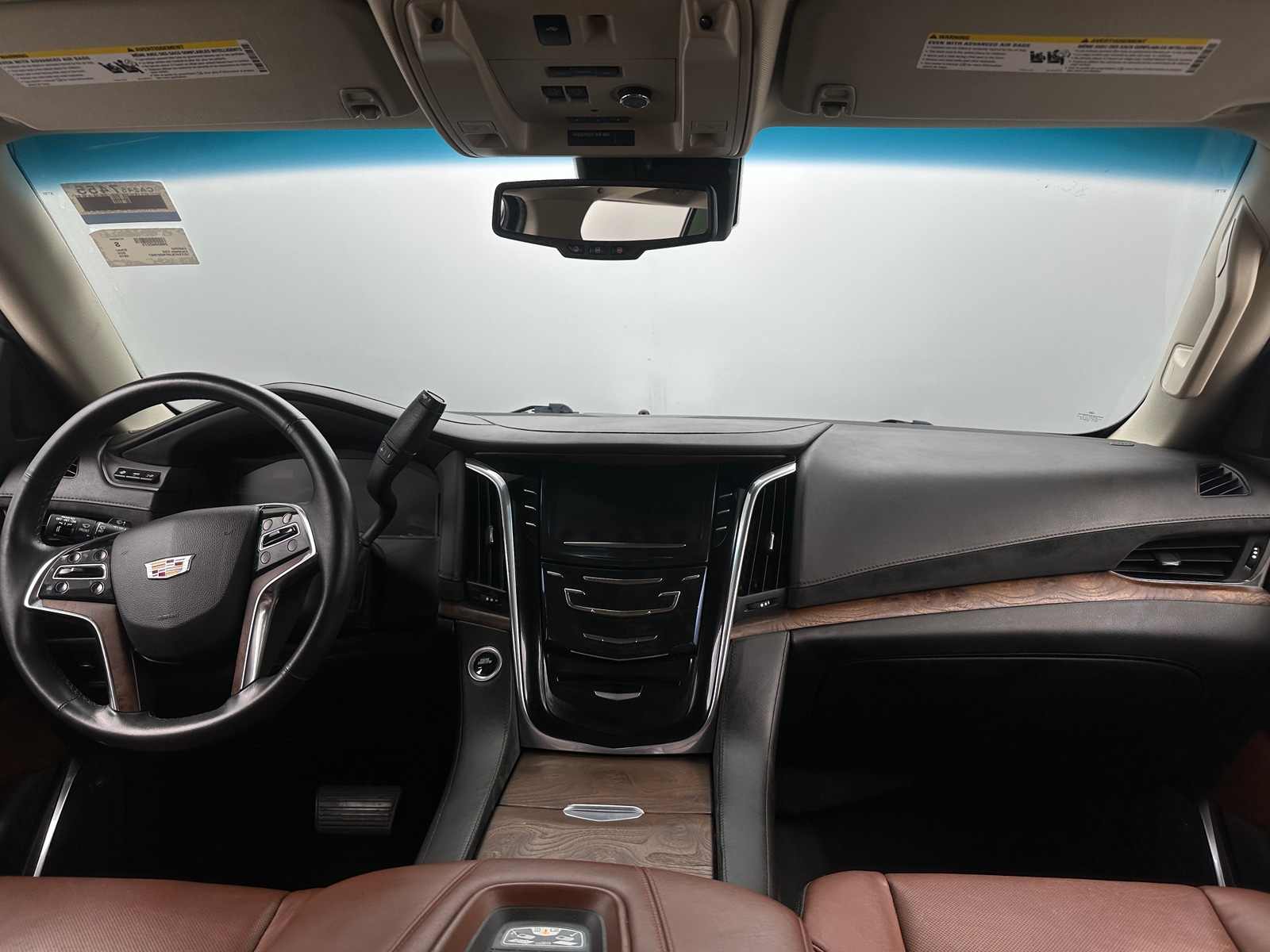 Thumbnail: 2015 Cadillac Escalade - 2