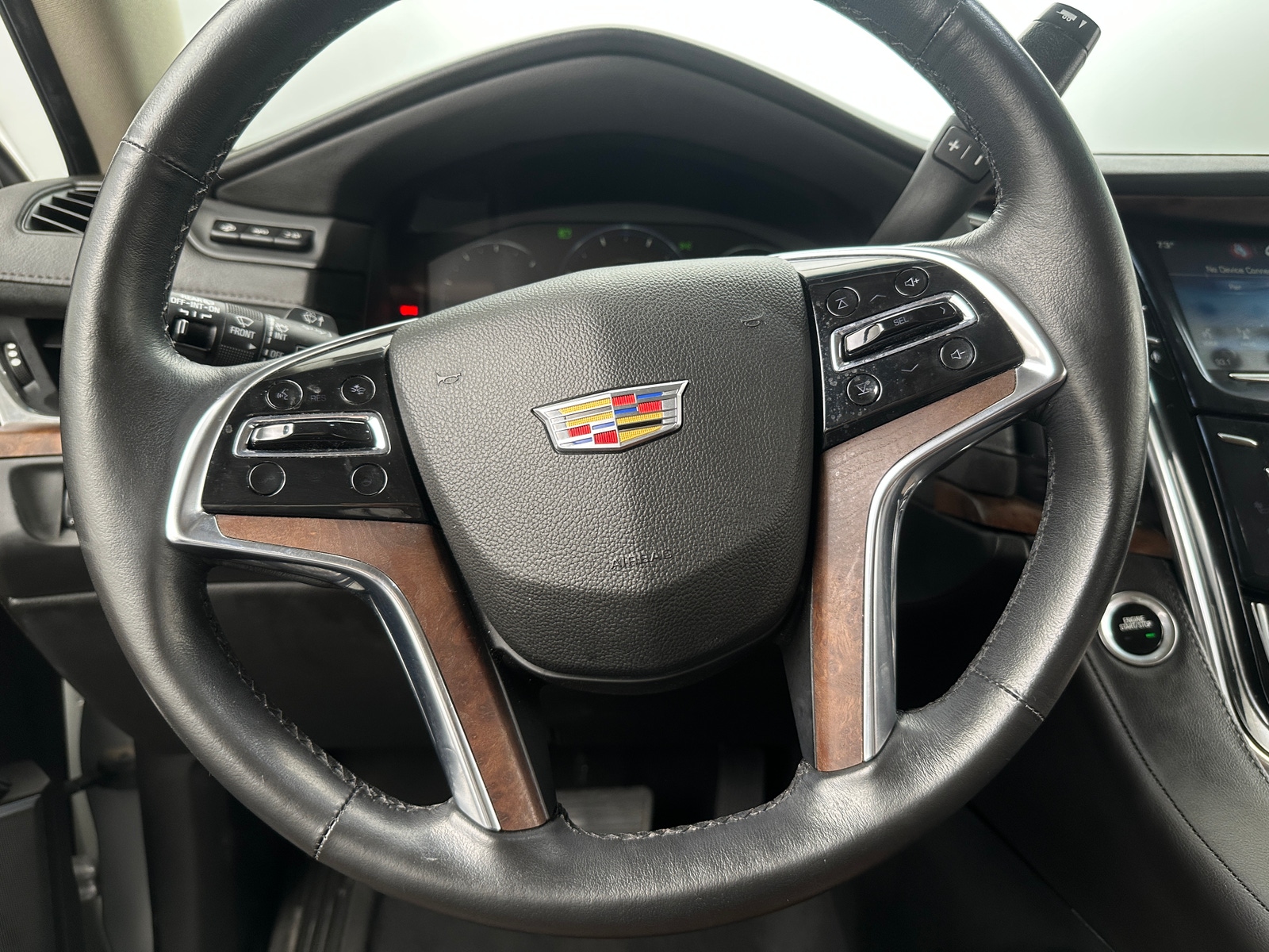 Thumbnail: 2015 Cadillac Escalade - 4