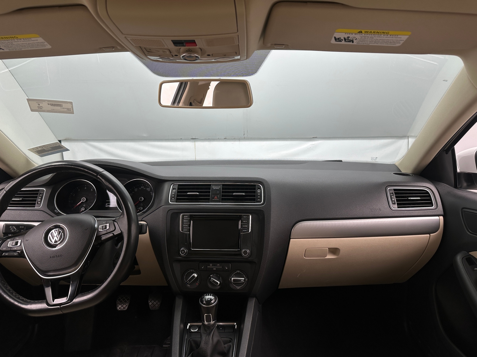 Thumbnail: 2017 Volkswagen Jetta - 2