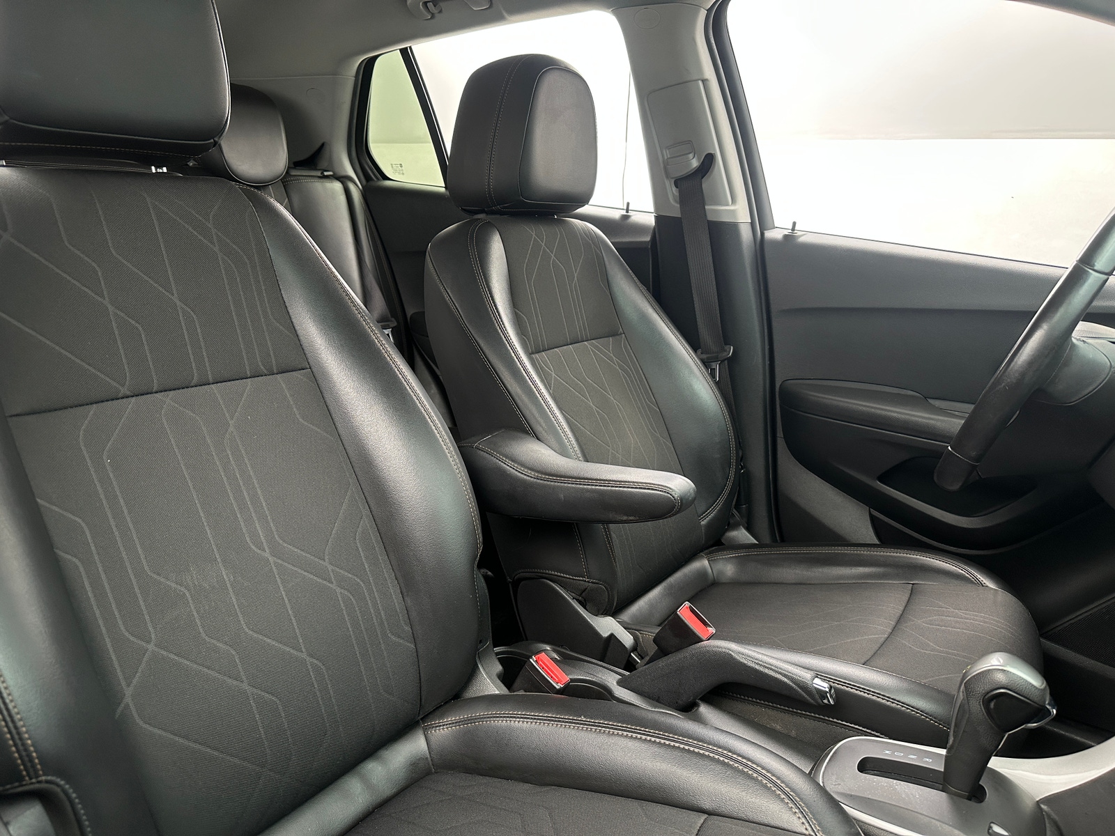 Thumbnail: 2019 Chevrolet Trax - 2