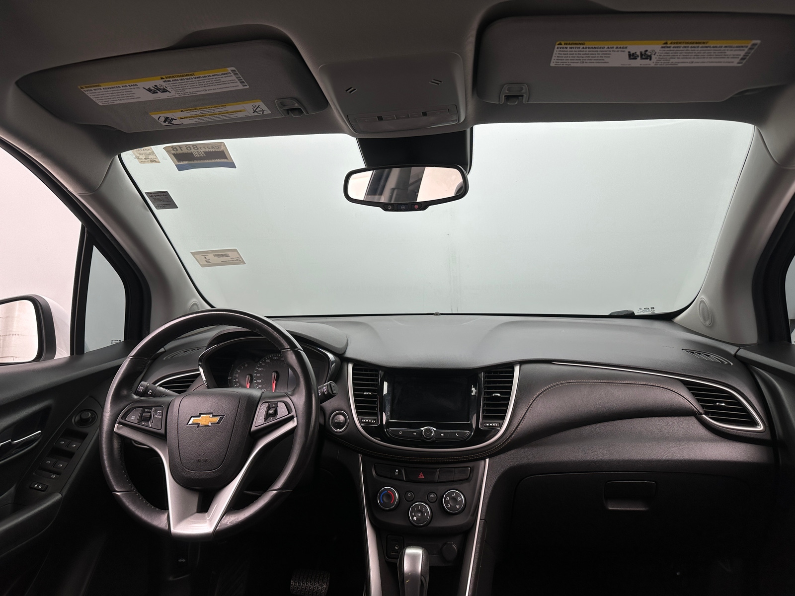 Thumbnail: 2019 Chevrolet Trax - 3