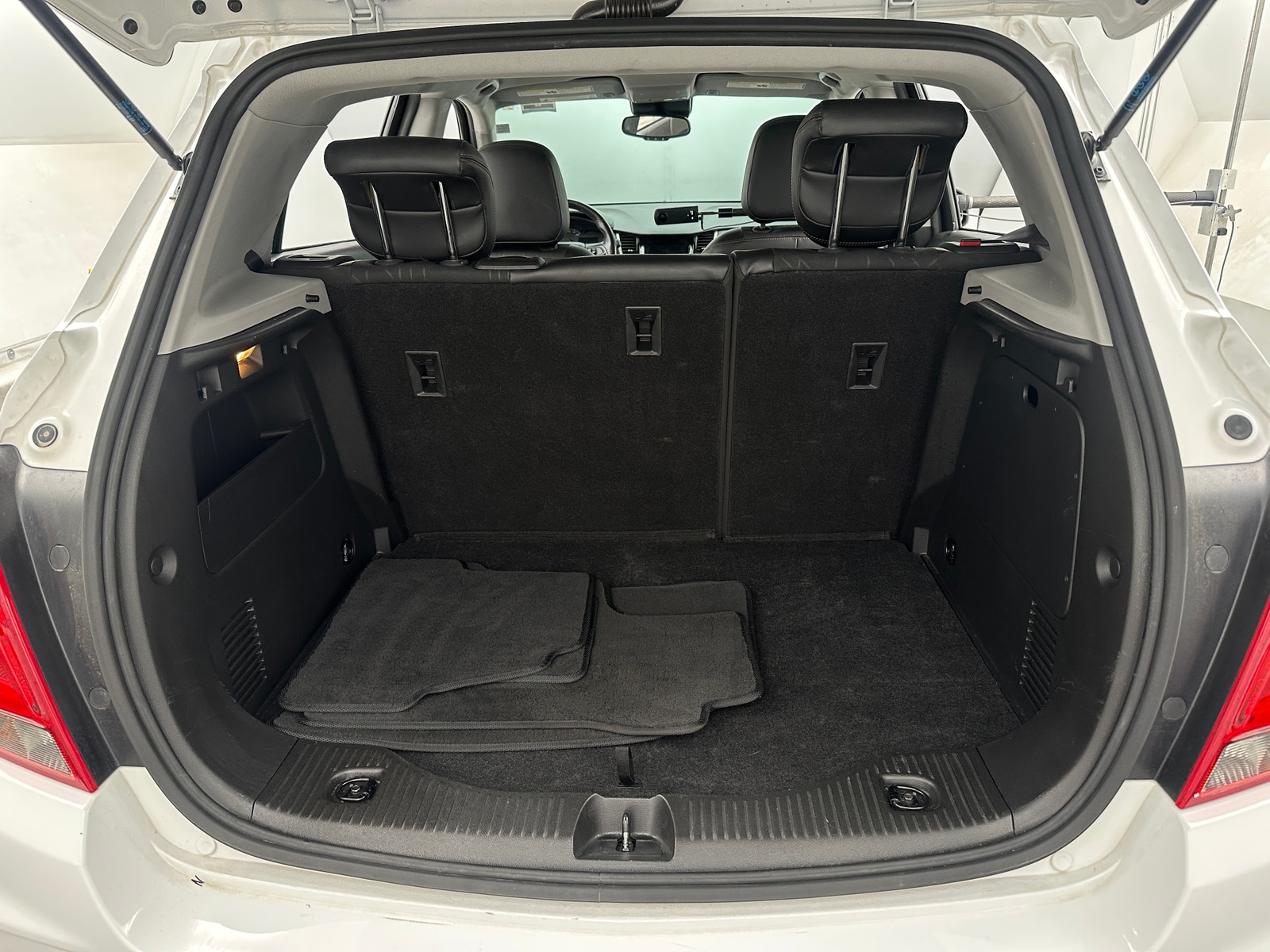 Thumbnail: 2019 Chevrolet Trax - 7