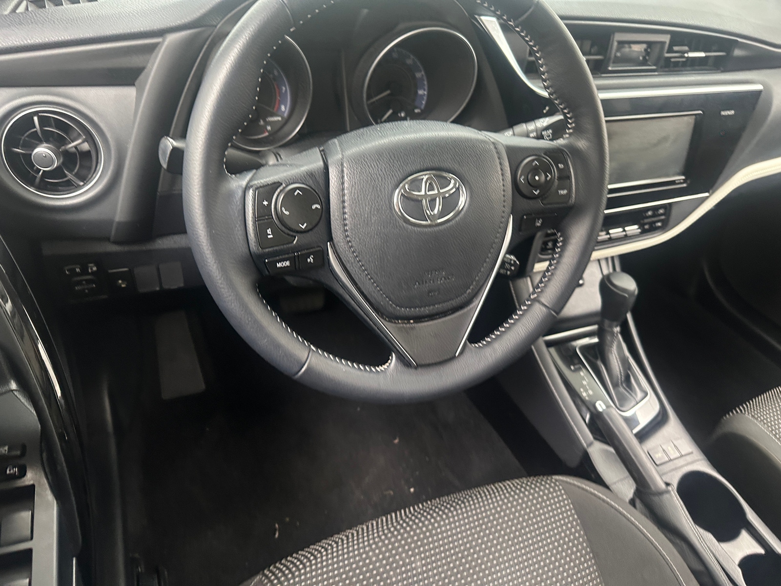 Thumbnail: 2018 Toyota Corolla iM - 5