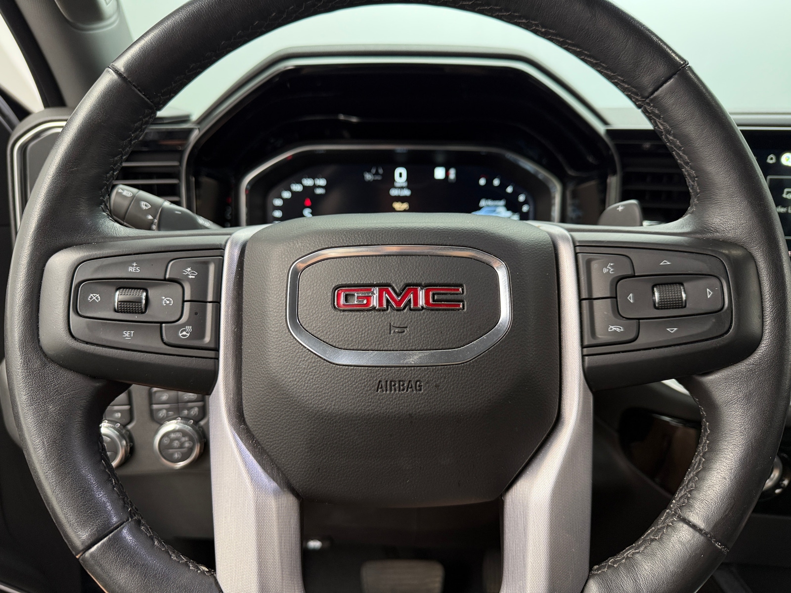 Thumbnail: 2022 GMC Sierra 1500 - 4