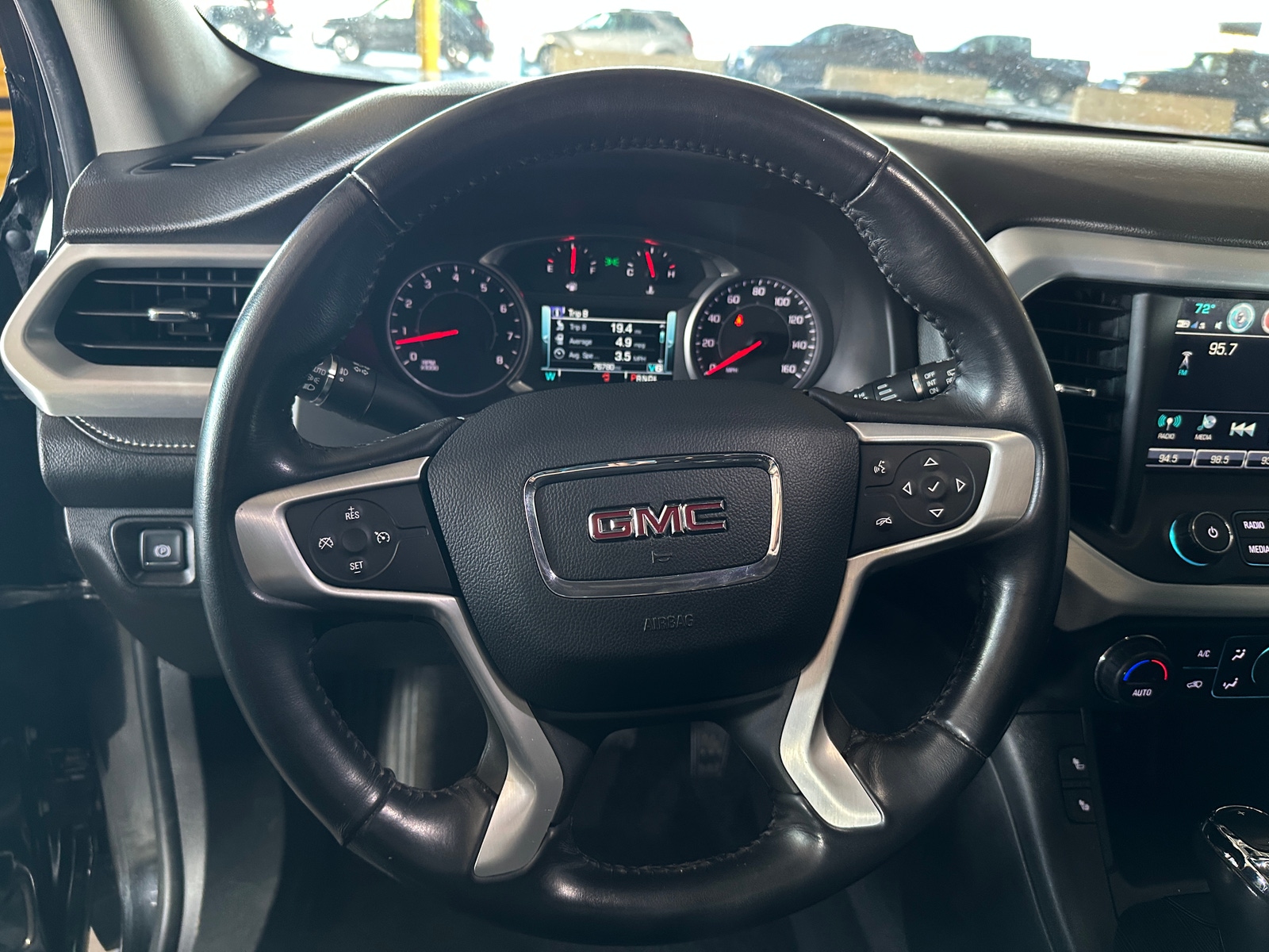 Thumbnail: 2019 GMC Acadia - 4