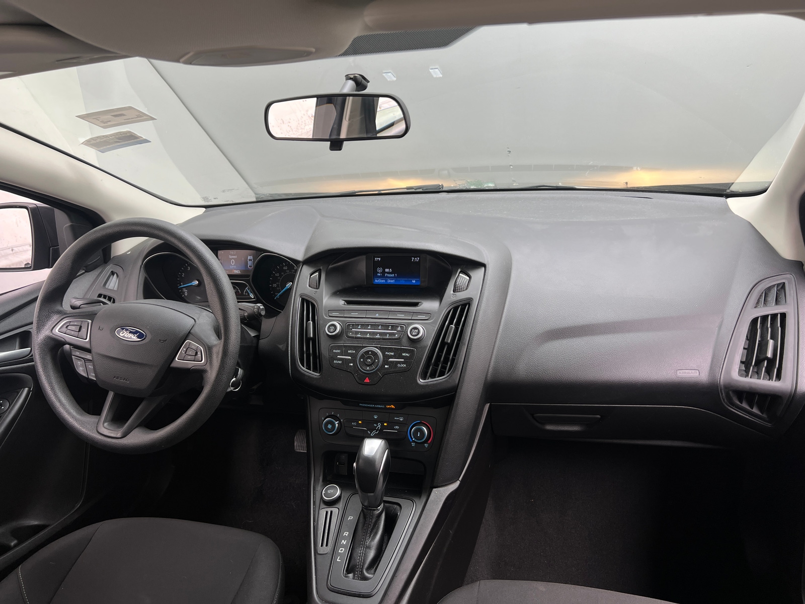 Thumbnail: 2016 Ford Focus - 3