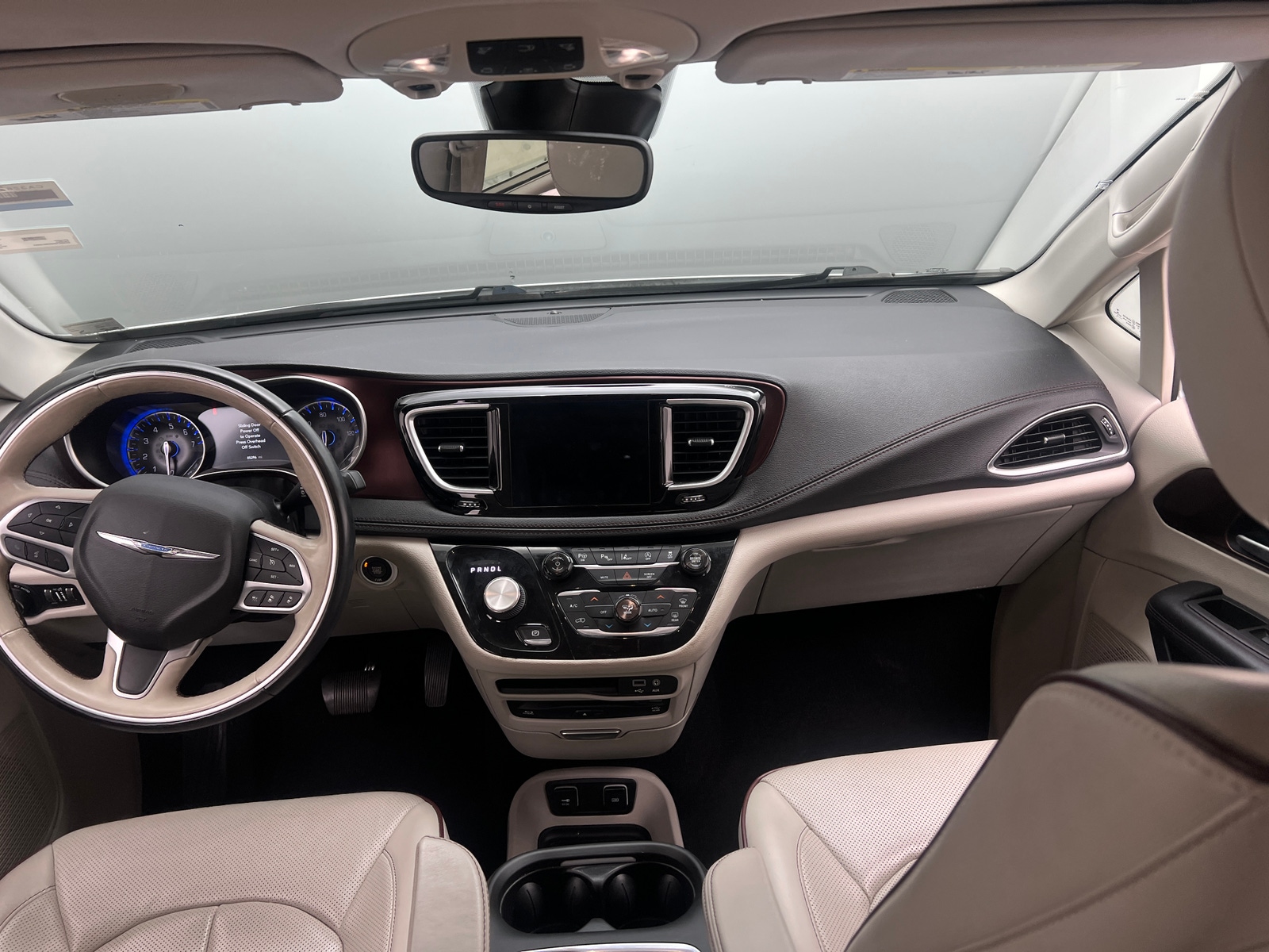 Thumbnail: 2018 Chrysler Pacifica - 2