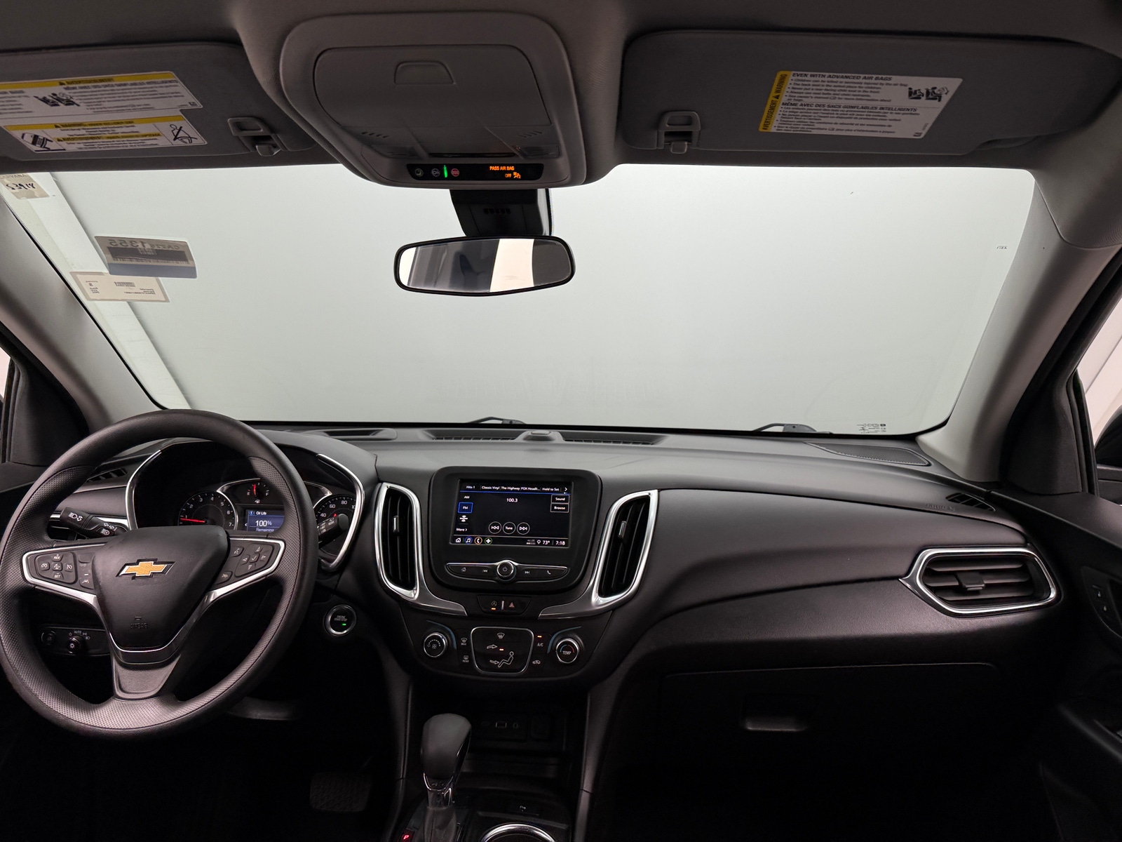 Thumbnail: 2022 Chevrolet Equinox - 3