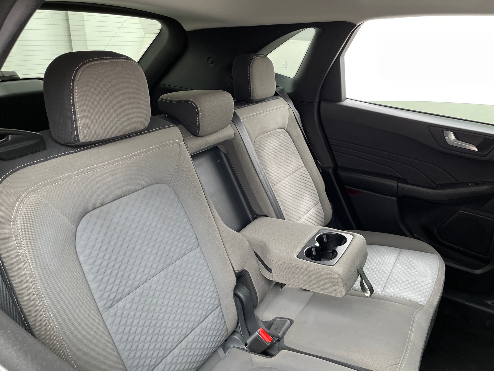 Thumbnail: 2021 Ford Escape - 6