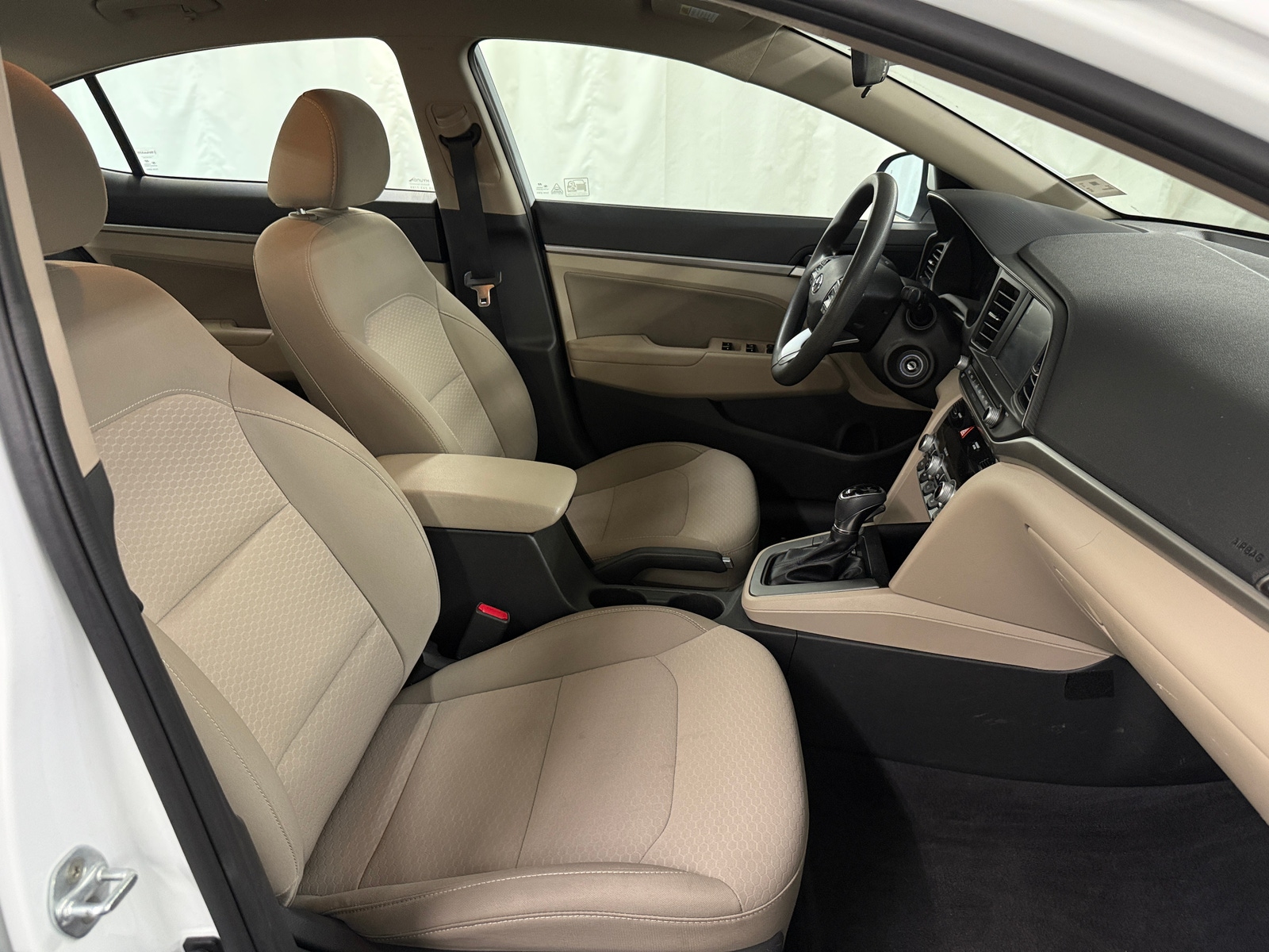 Thumbnail: 2020 Hyundai Elantra - 2