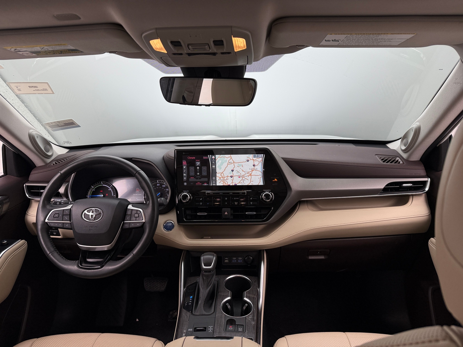 Thumbnail: 2022 Toyota Highlander - 2