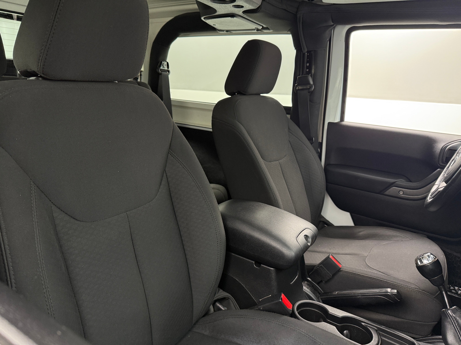 Thumbnail: 2016 Jeep Wrangler - 2