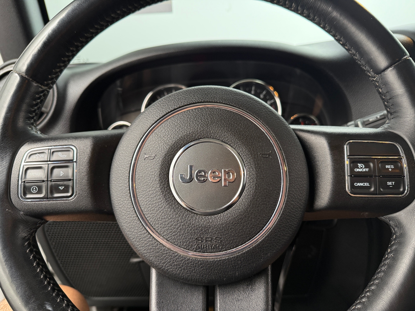 Thumbnail: 2016 Jeep Wrangler - 5