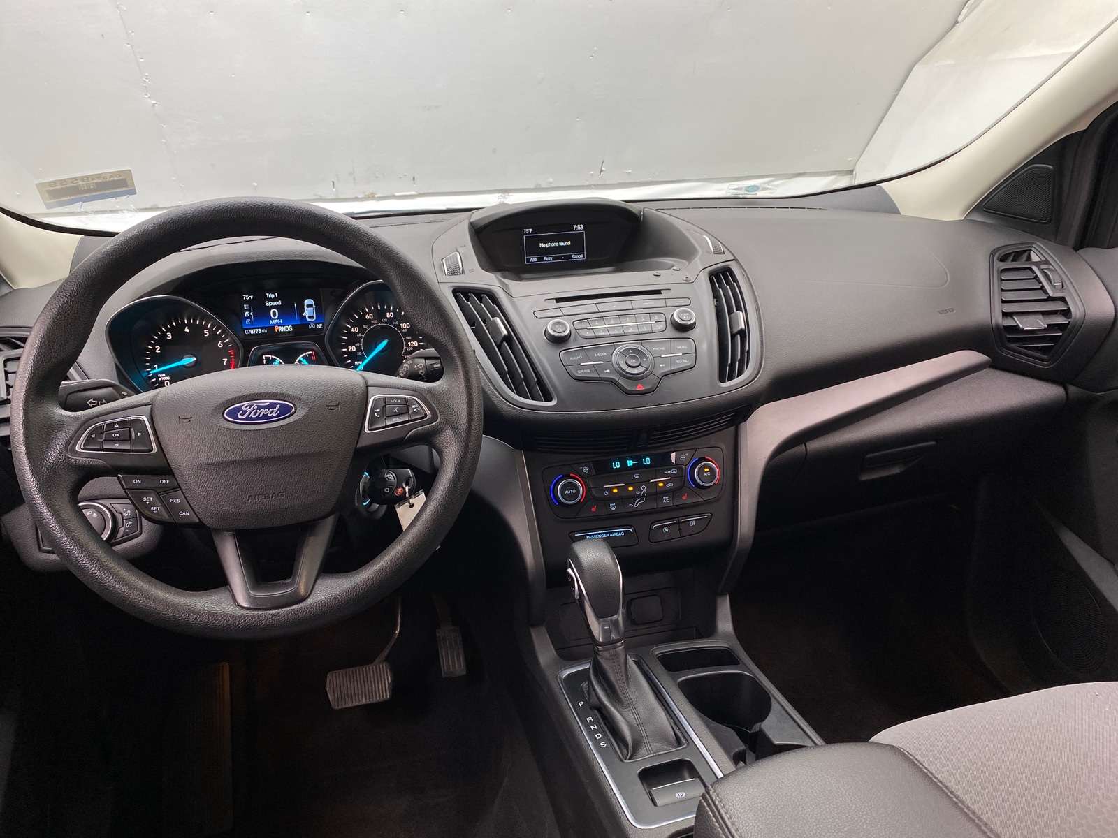 Thumbnail: 2018 Ford Escape - 3