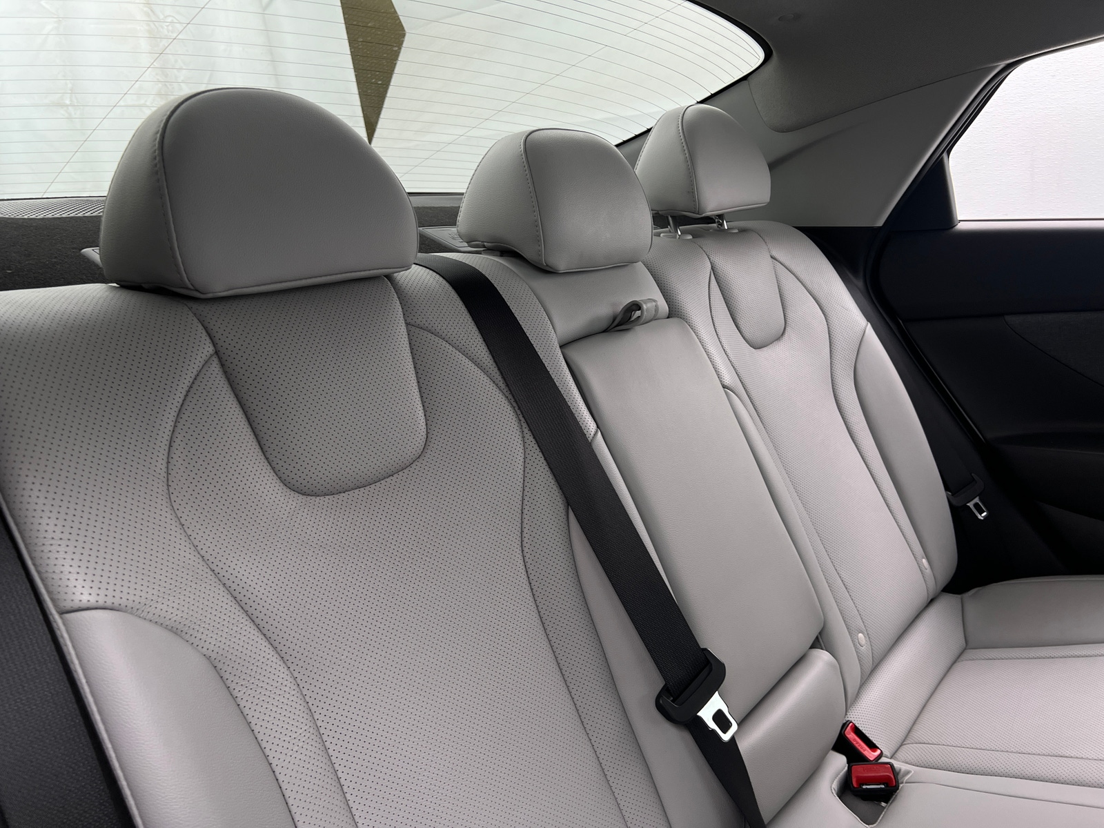 Thumbnail: 2023 Hyundai Elantra - 5