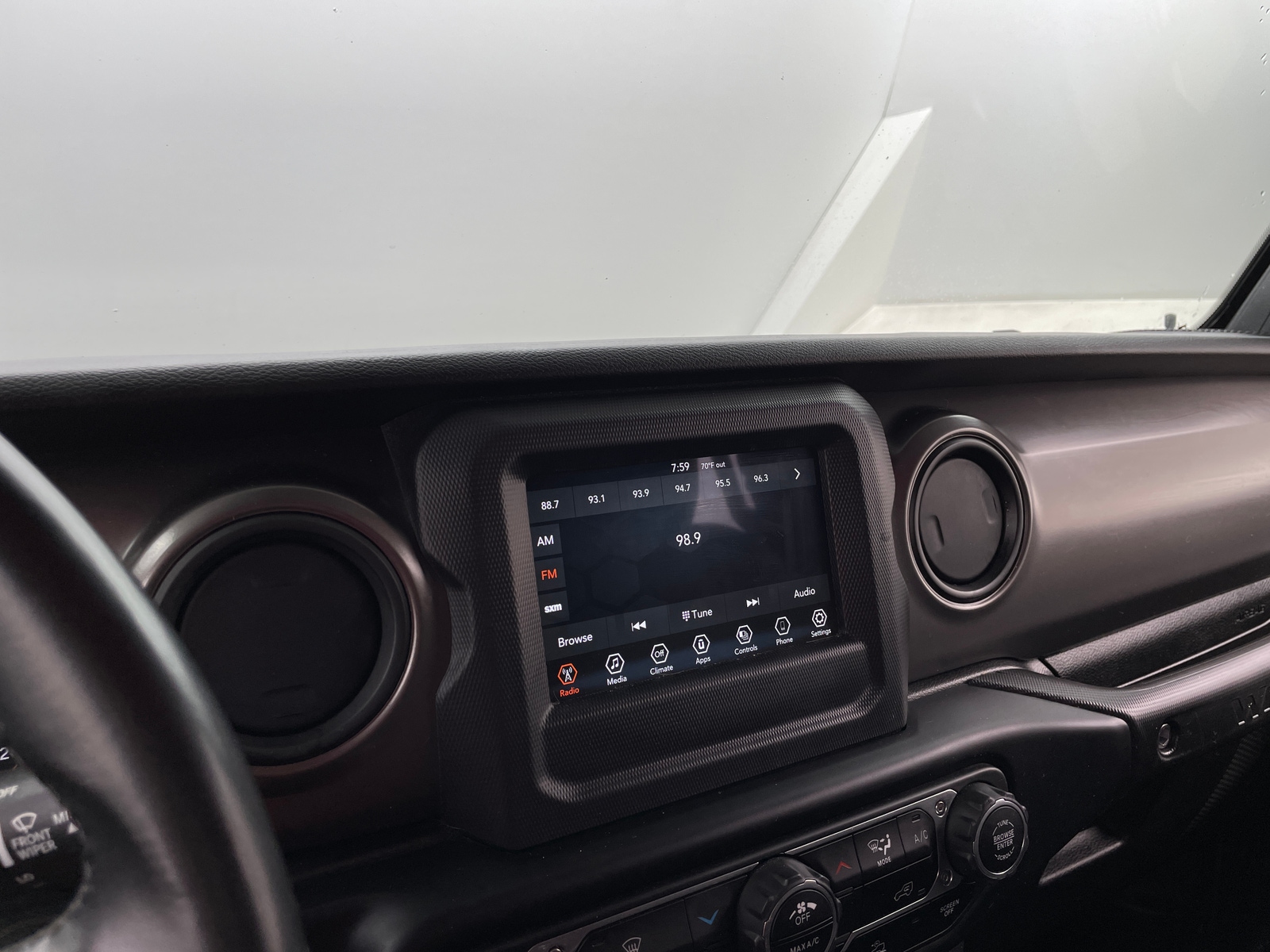 Thumbnail: 2022 Jeep Wrangler - 4