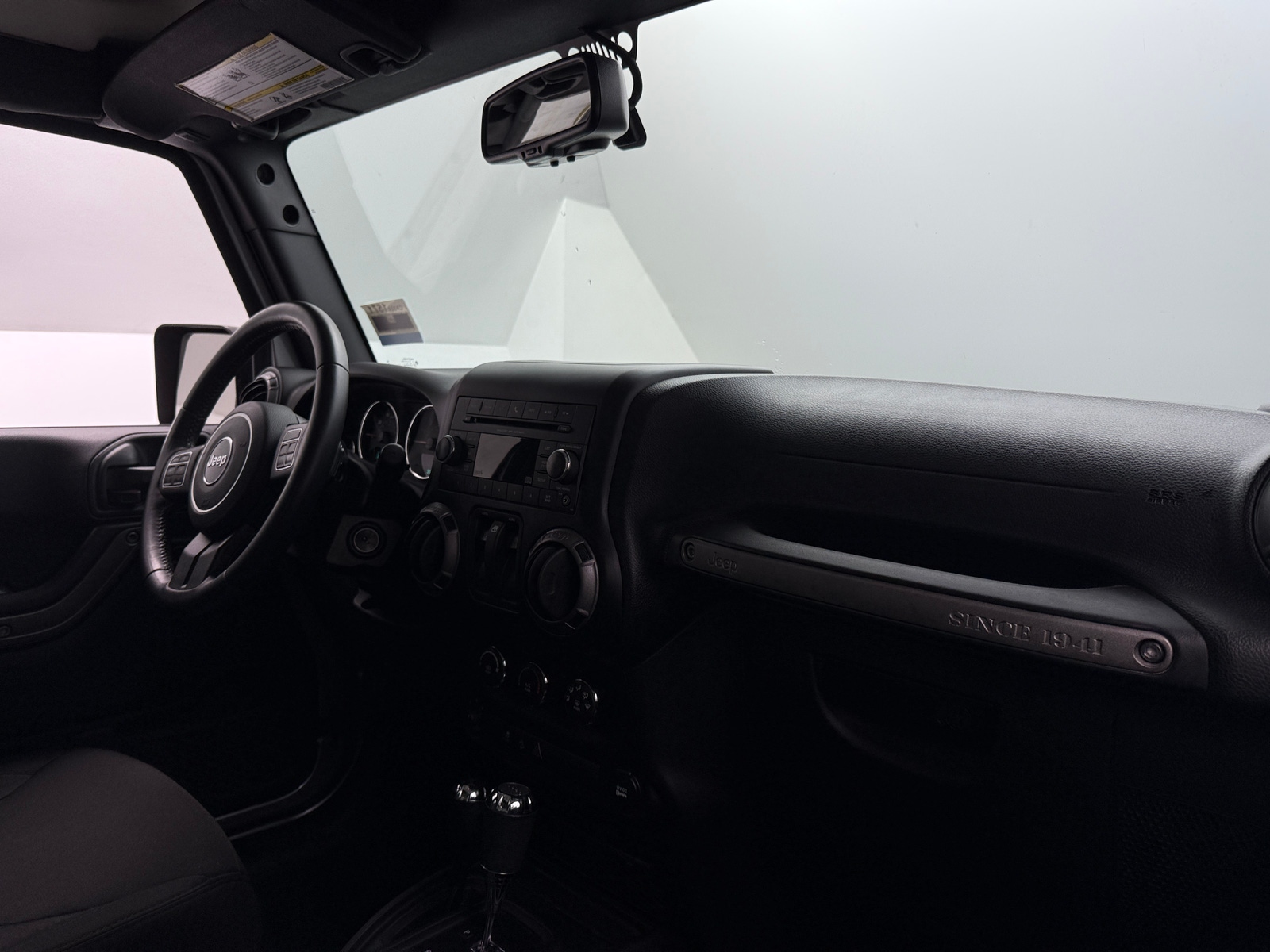 Thumbnail: 2017 Jeep Wrangler - 3