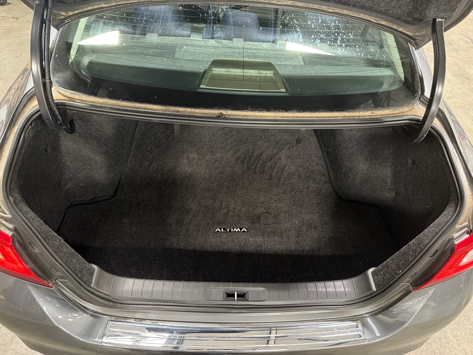 Thumbnail: 2016 Nissan Altima - 7