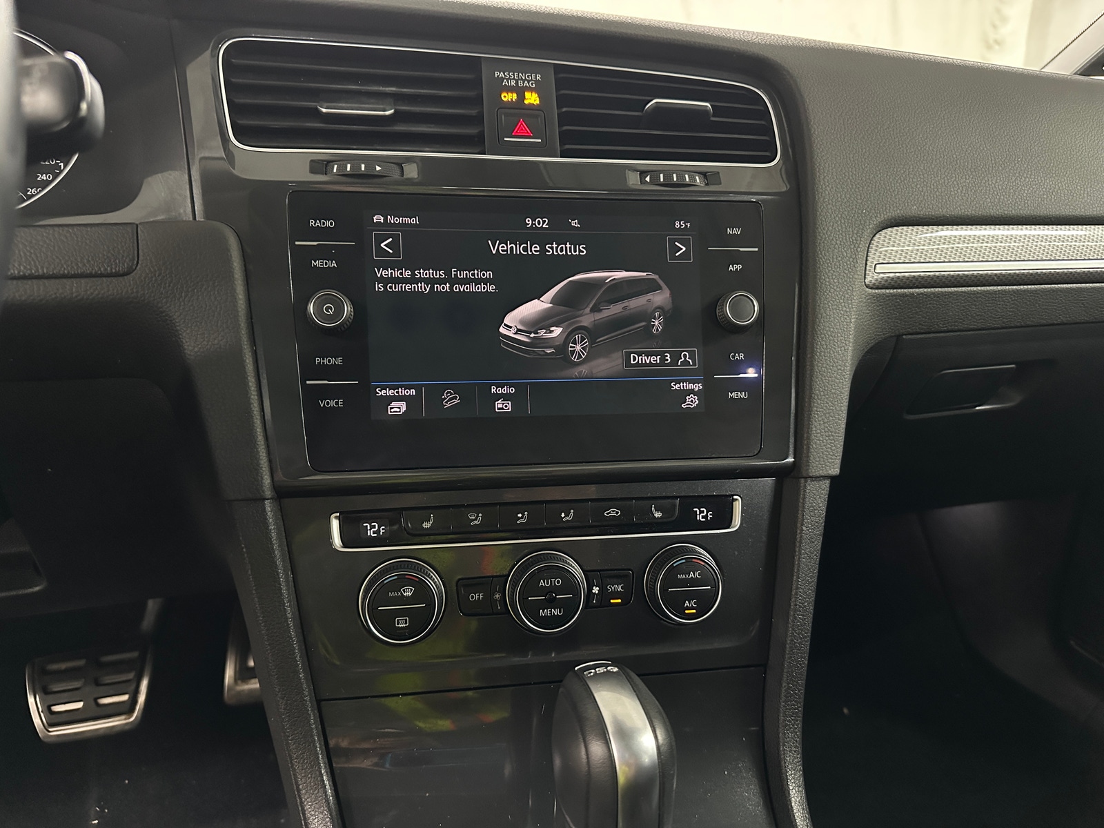Thumbnail: 2018 Volkswagen Golf - 3