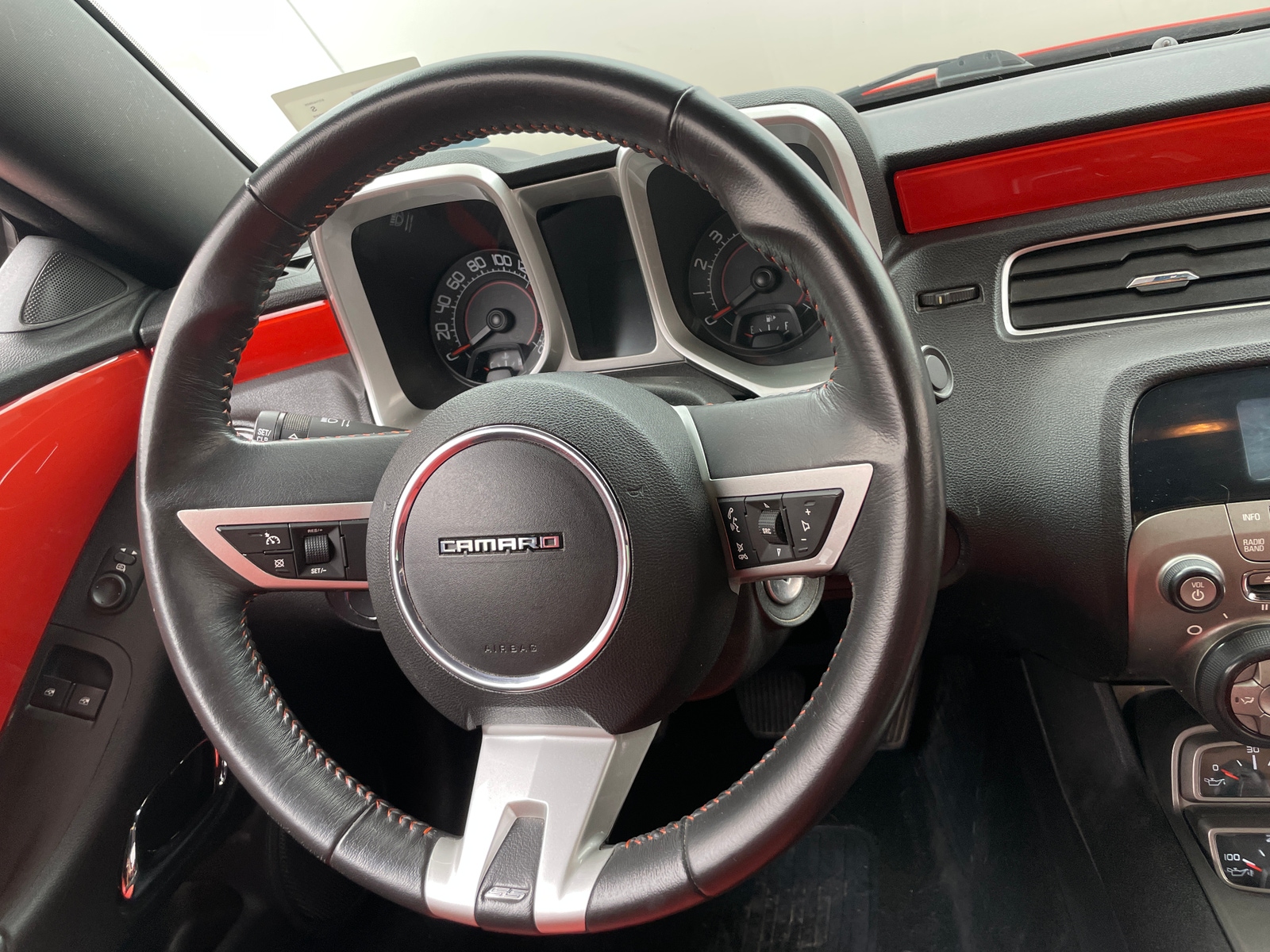 Thumbnail: 2011 Chevrolet Camaro - 3