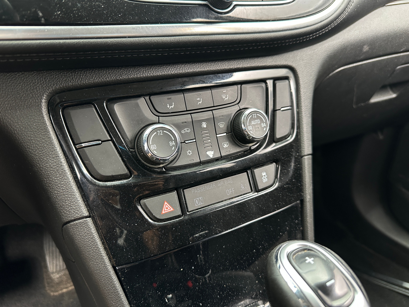 Thumbnail: 2018 Buick Encore - 3