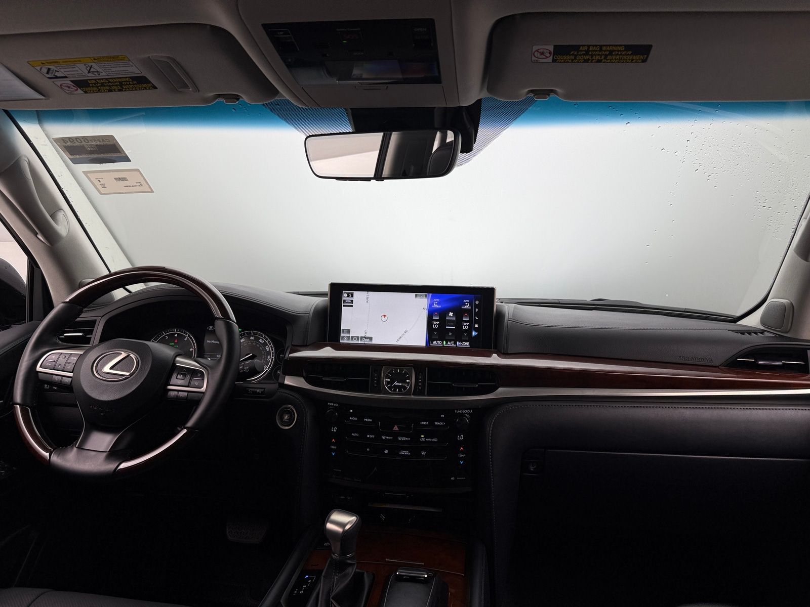 Thumbnail: 2020 Lexus LX - 2