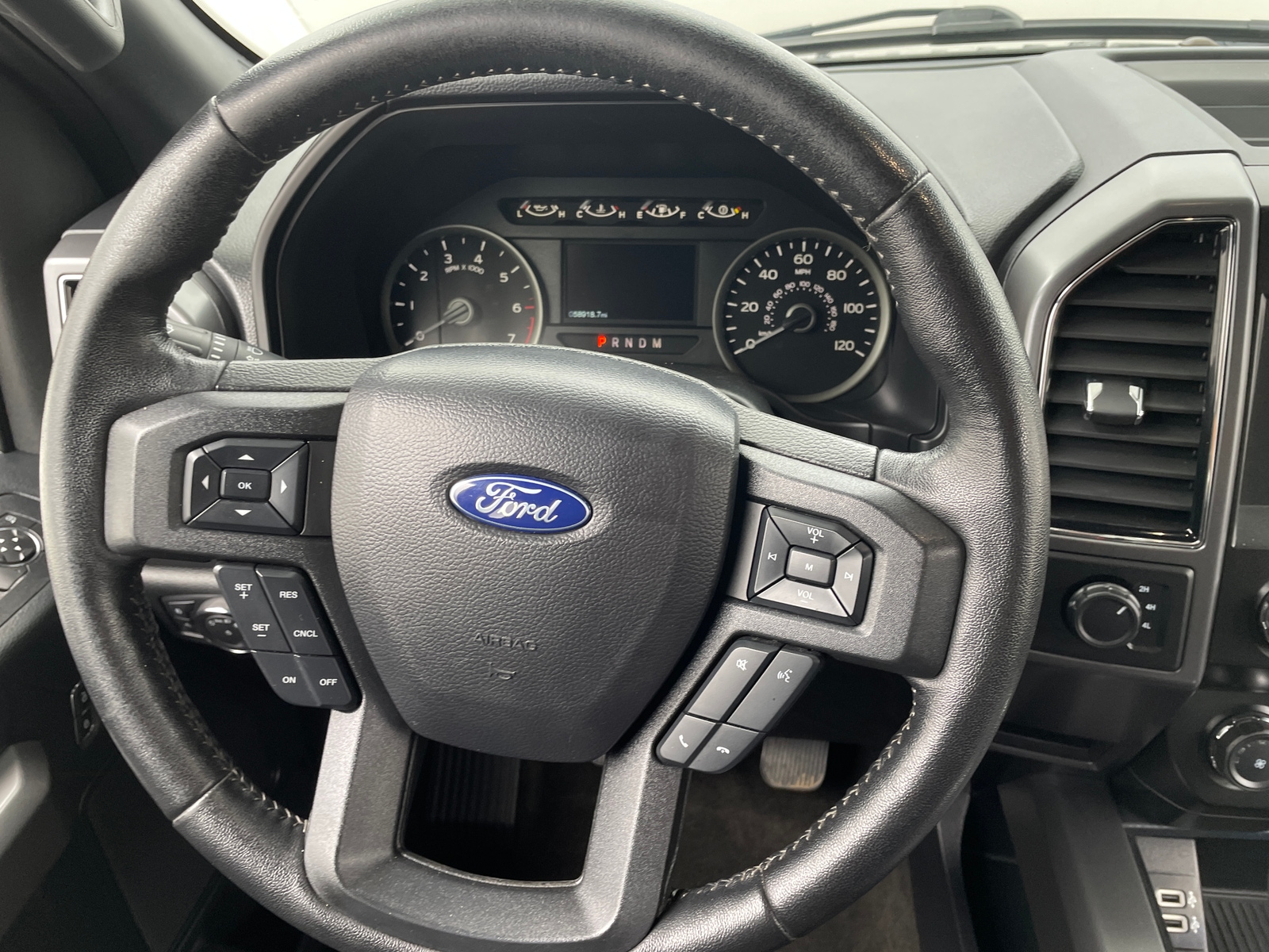 Thumbnail: 2020 Ford Econoline - 5