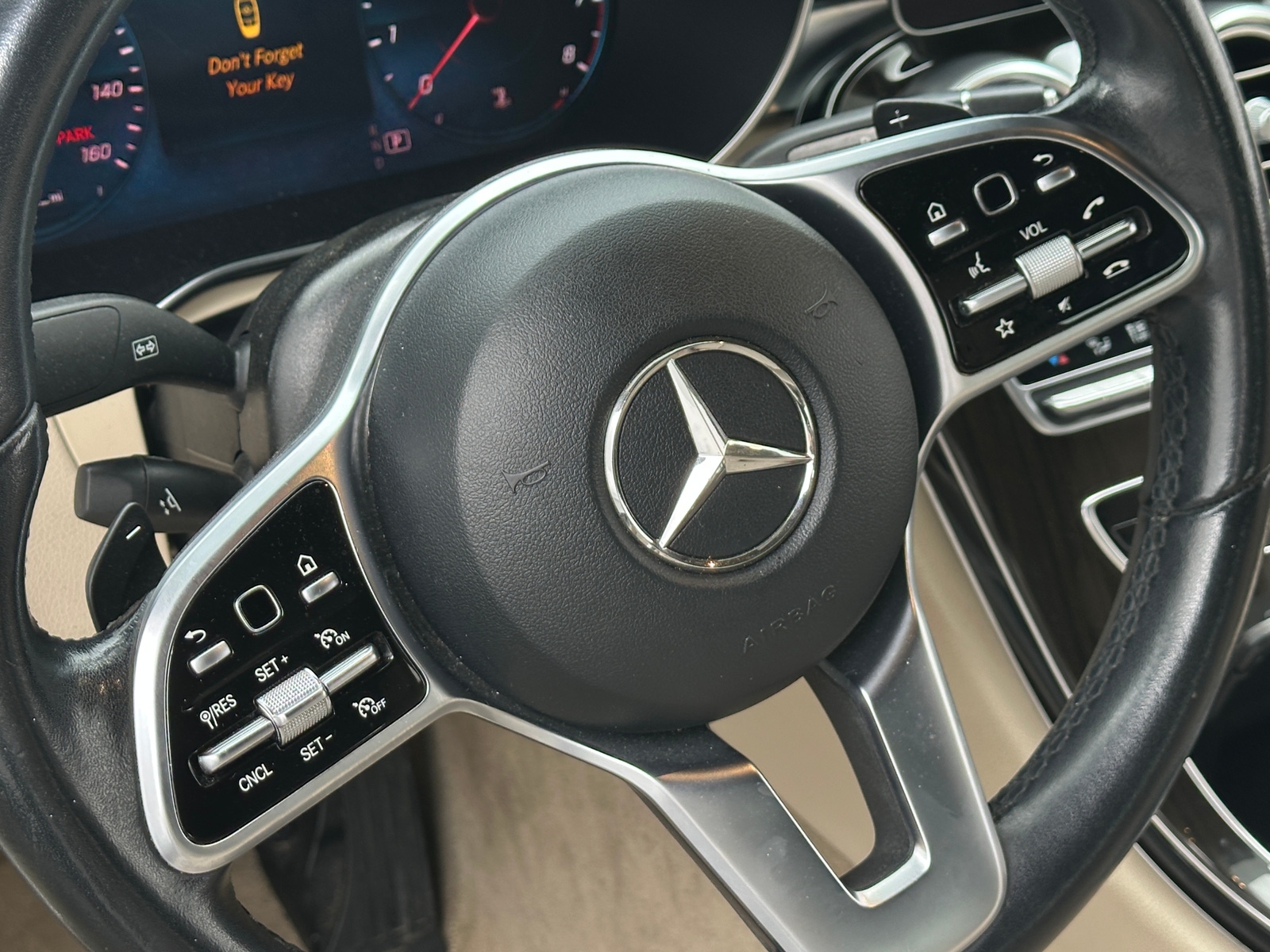 Thumbnail: 2021 Mercedes-Benz C-Class - 4