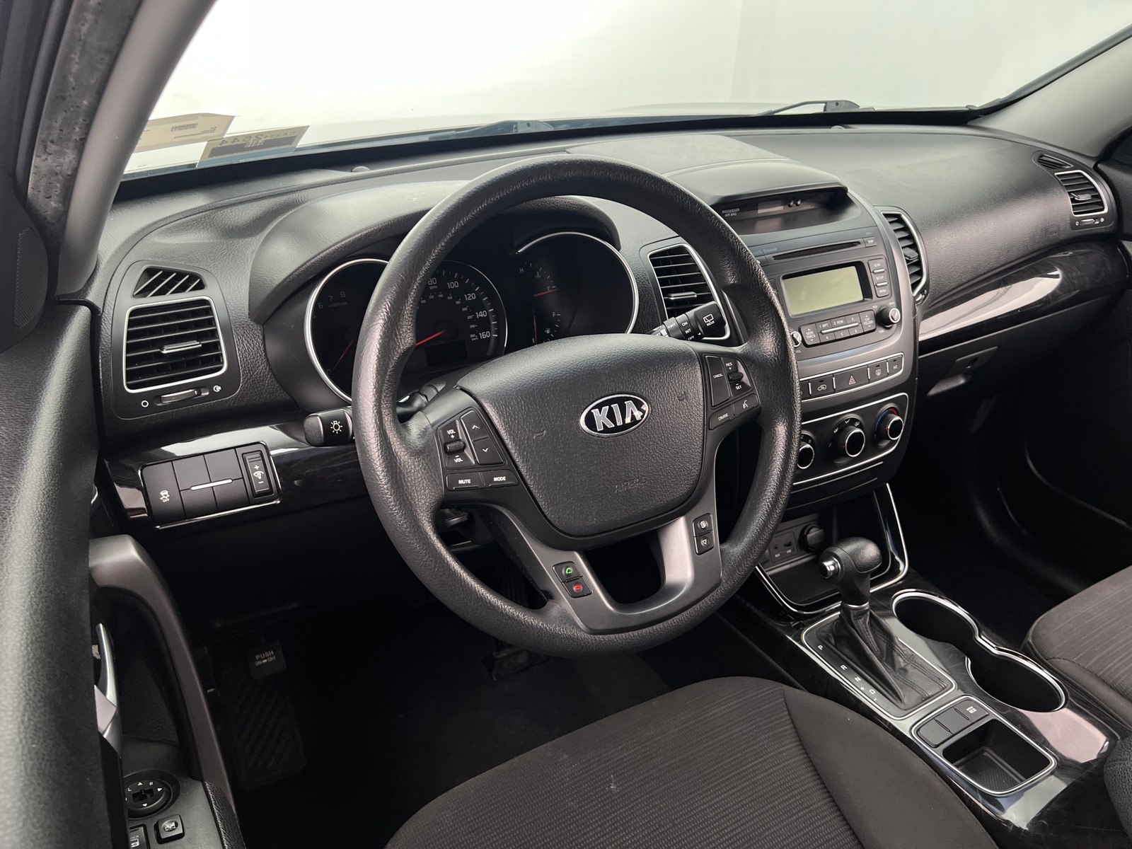 Thumbnail: 2014 Kia Sorento - 3