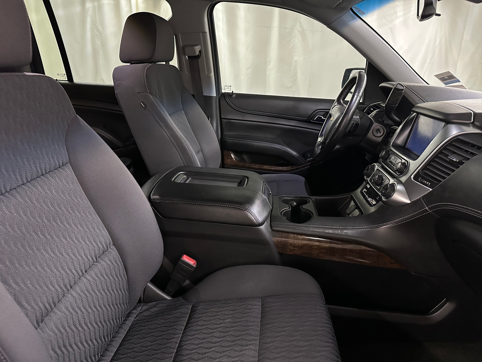 Thumbnail: 2018 Chevrolet Suburban - 2