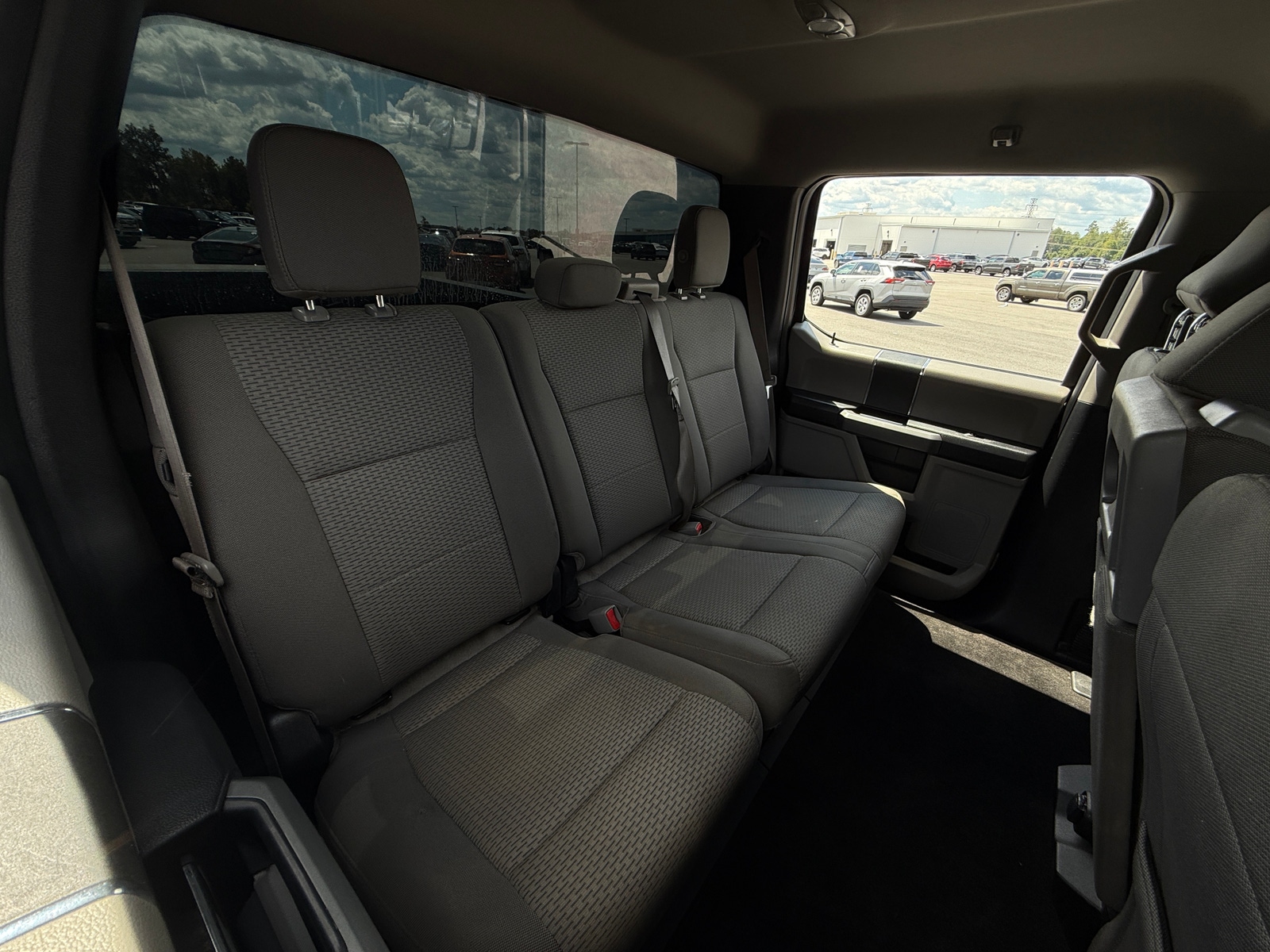 Thumbnail: 2017 Ford Econoline - 6