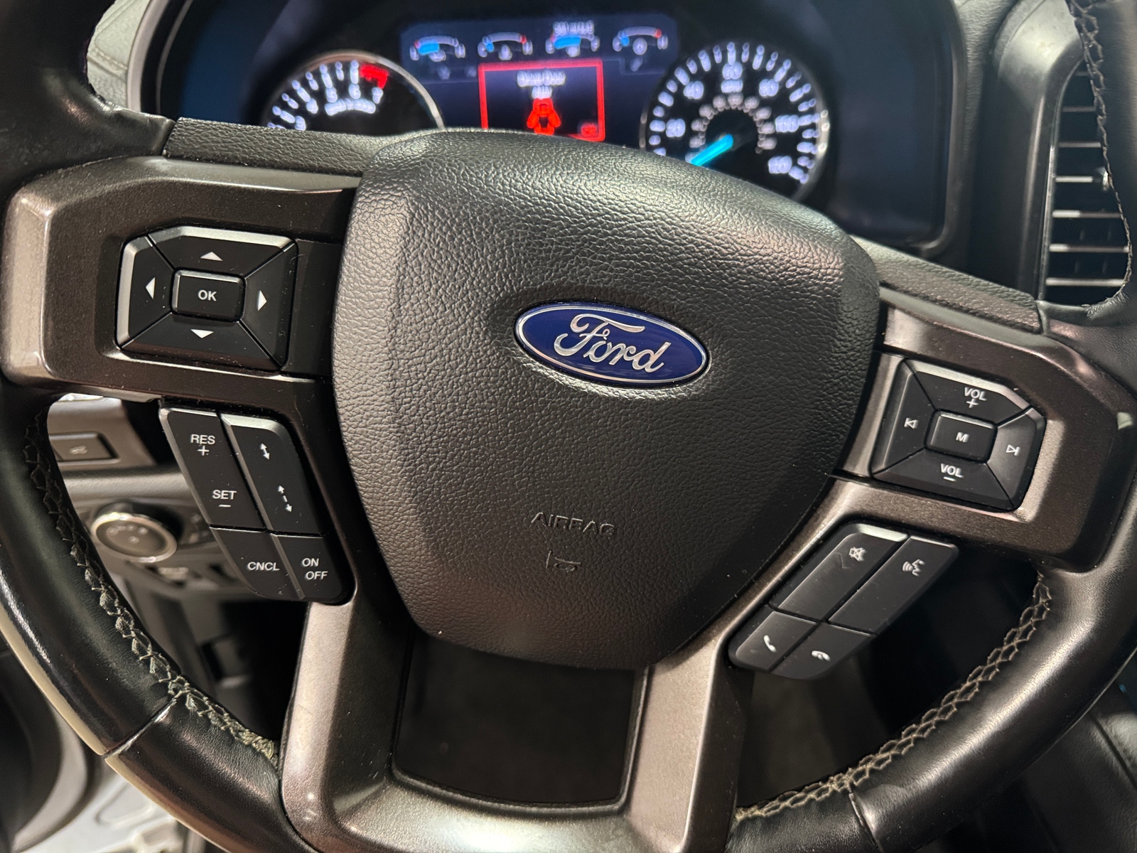 Thumbnail: 2021 Ford Expedition MAX - 4