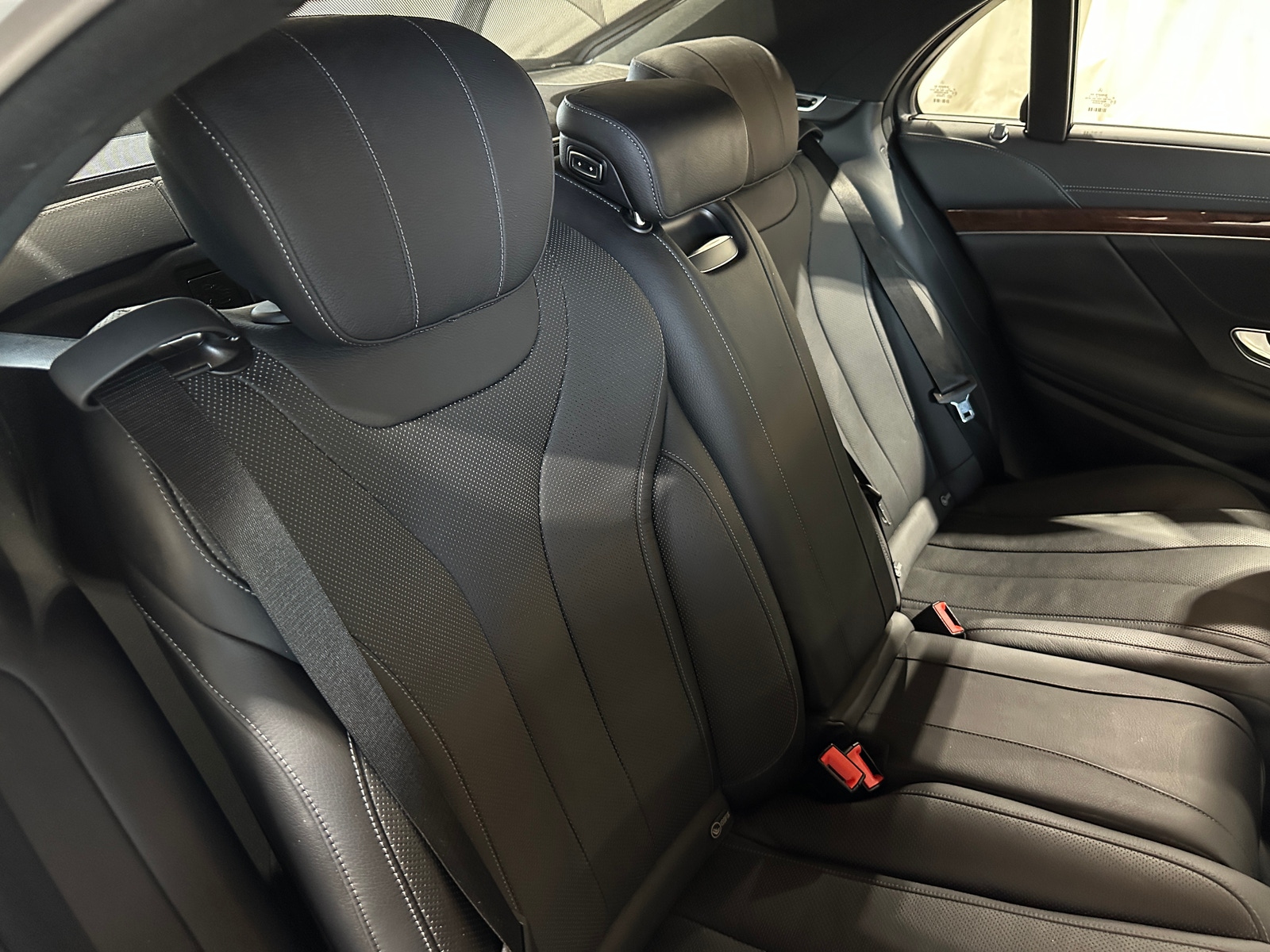 Thumbnail: 2016 Mercedes-Benz S-Class - 5