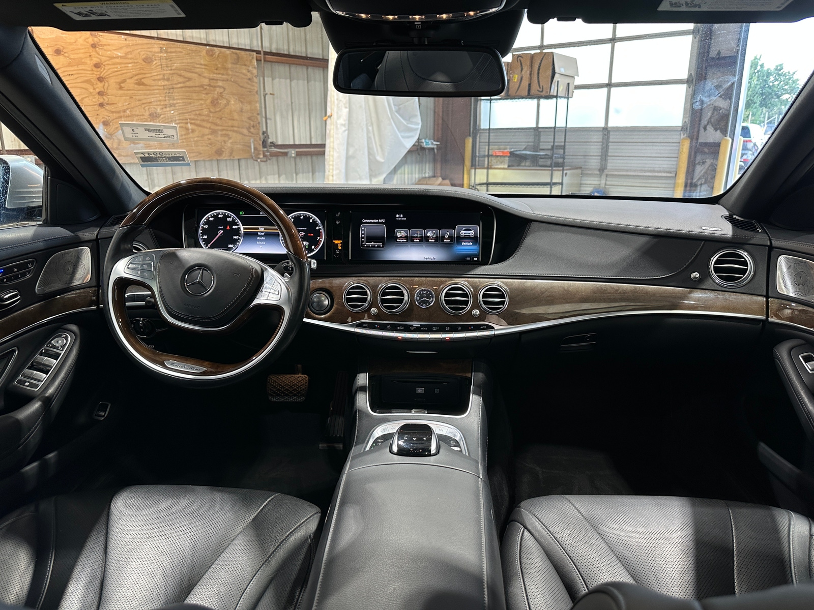 Thumbnail: 2016 Mercedes-Benz S-Class - 2