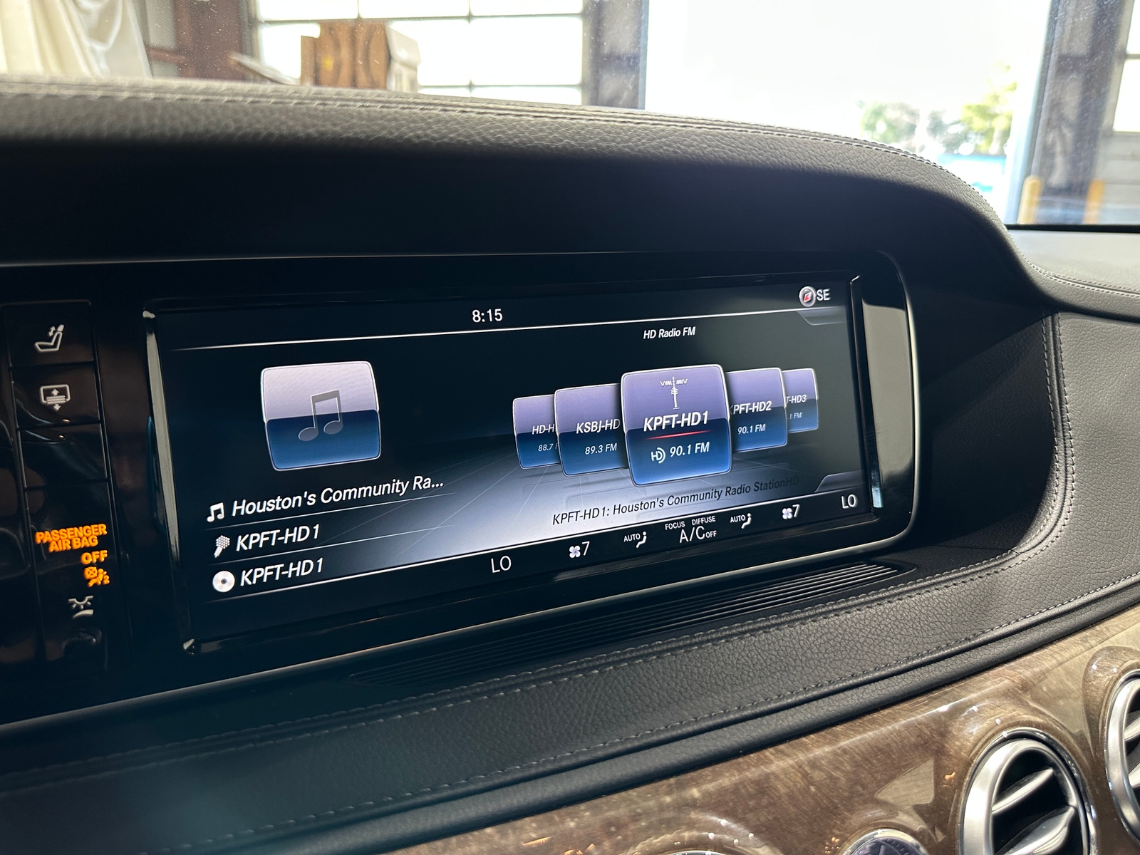 Thumbnail: 2016 Mercedes-Benz S-Class - 3