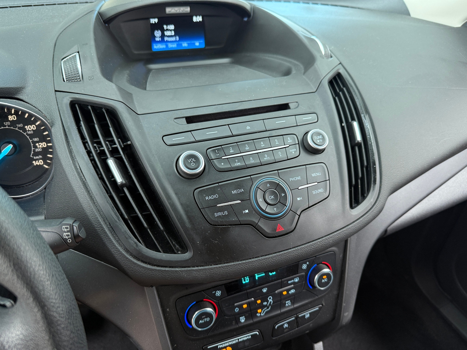 Thumbnail: 2017 Ford Escape - 4