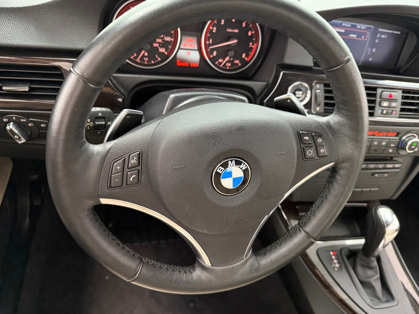 Thumbnail: 2011 BMW 3 Series - 4