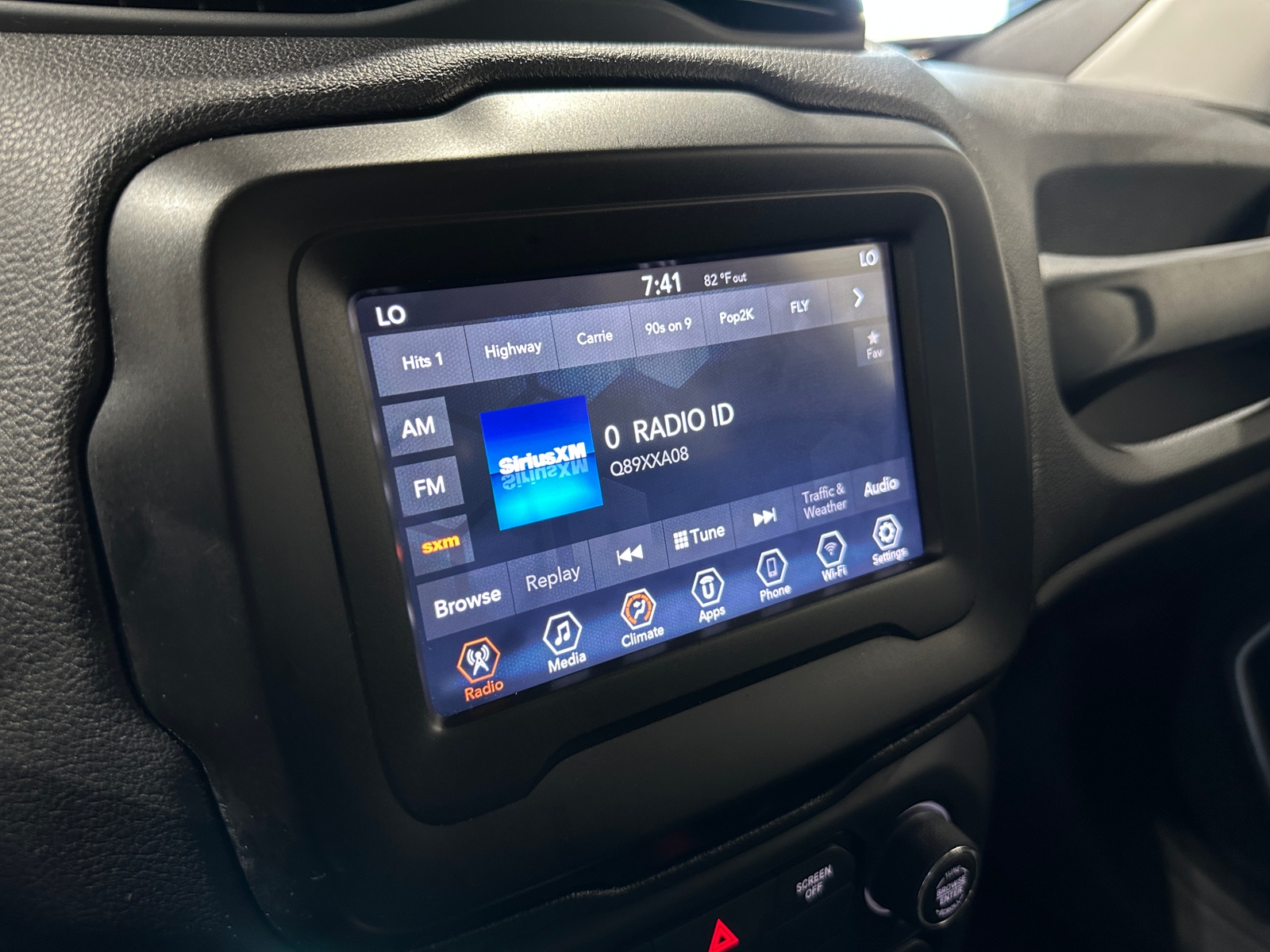Thumbnail: 2020 Jeep Renegade - 4
