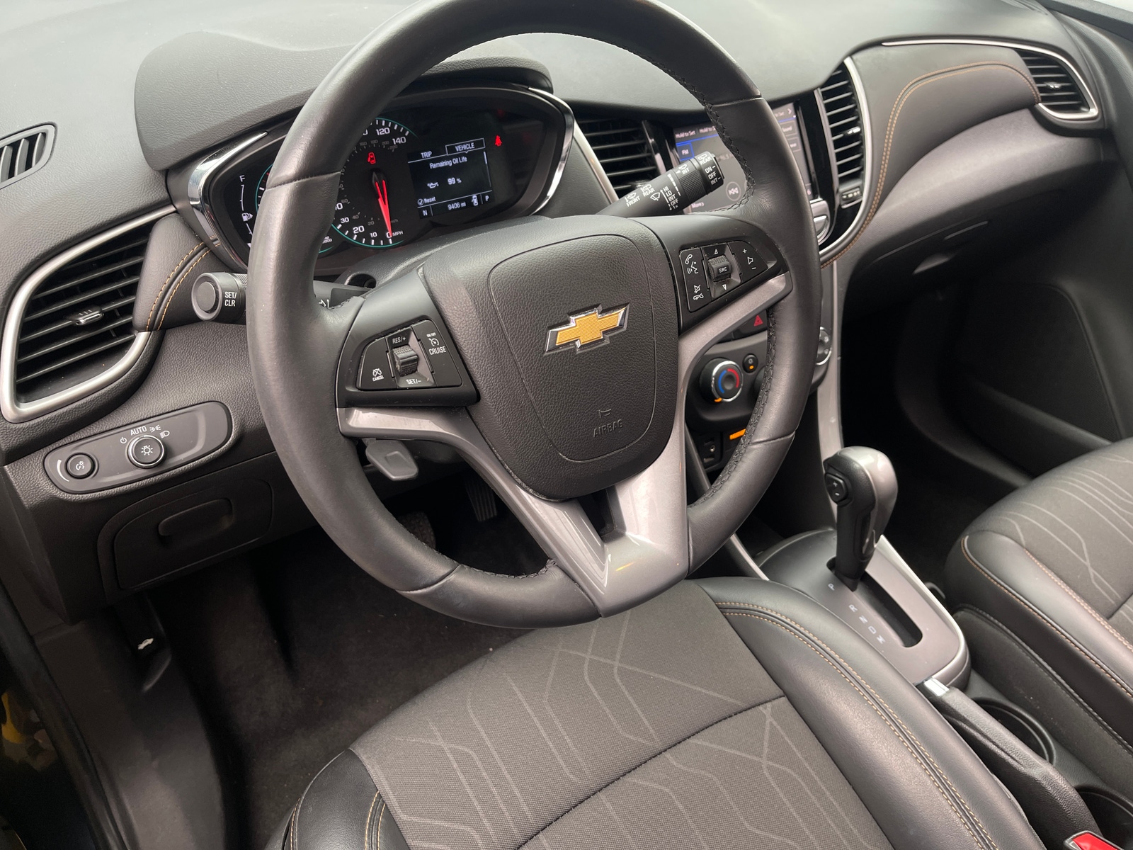 Thumbnail: 2021 Chevrolet Trax - 3