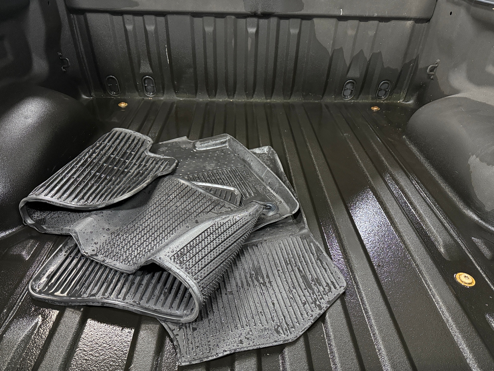 Thumbnail: 2019 Toyota Tundra - 6