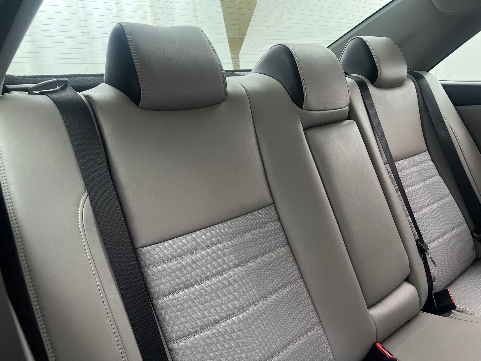 Thumbnail: 2015 Toyota Camry - 6