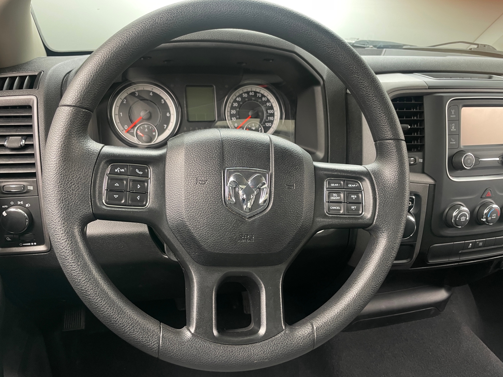 Thumbnail: 2022 RAM 1500 Classic - 5