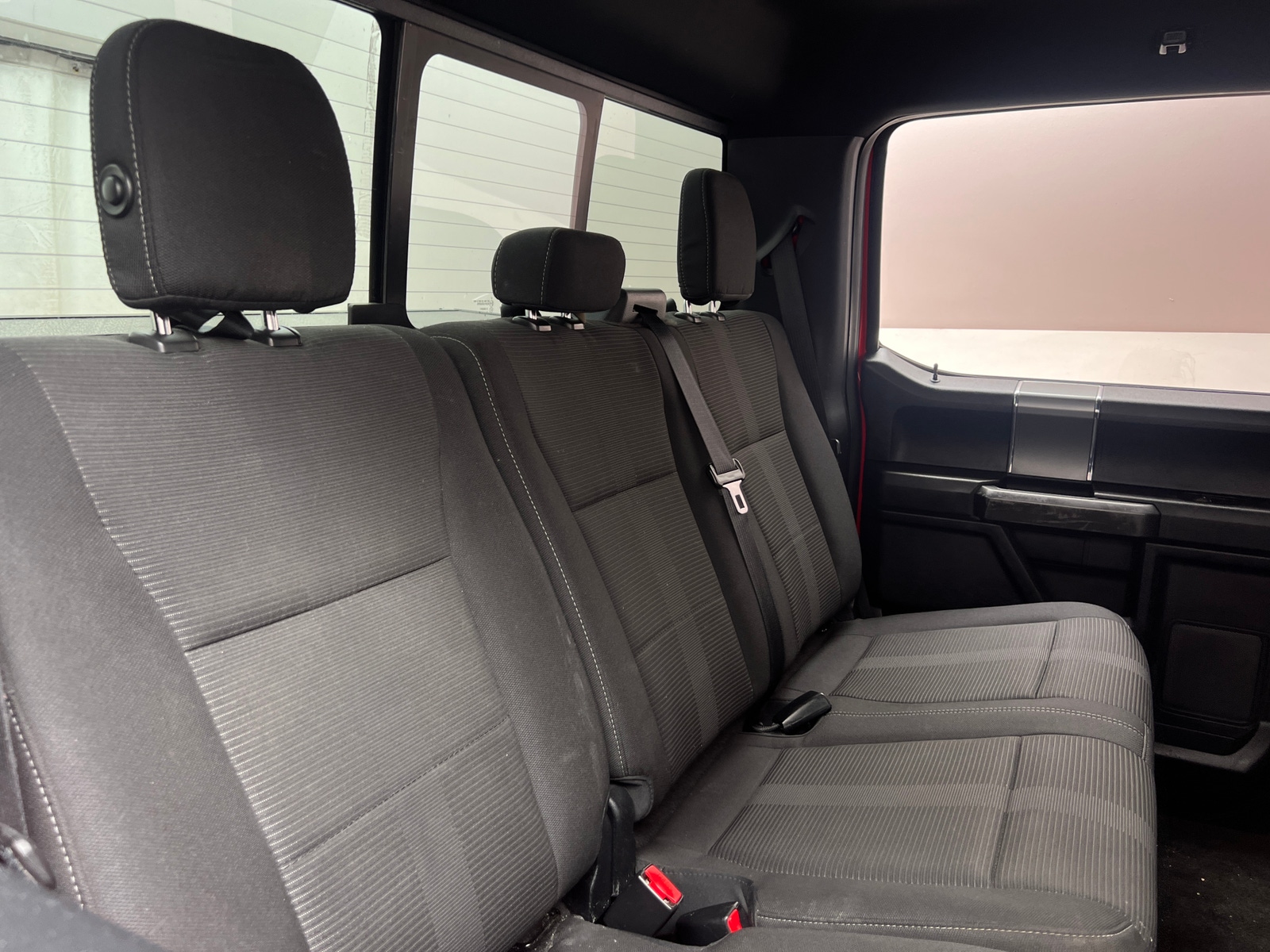 Thumbnail: 2017 Ford Econoline - 6
